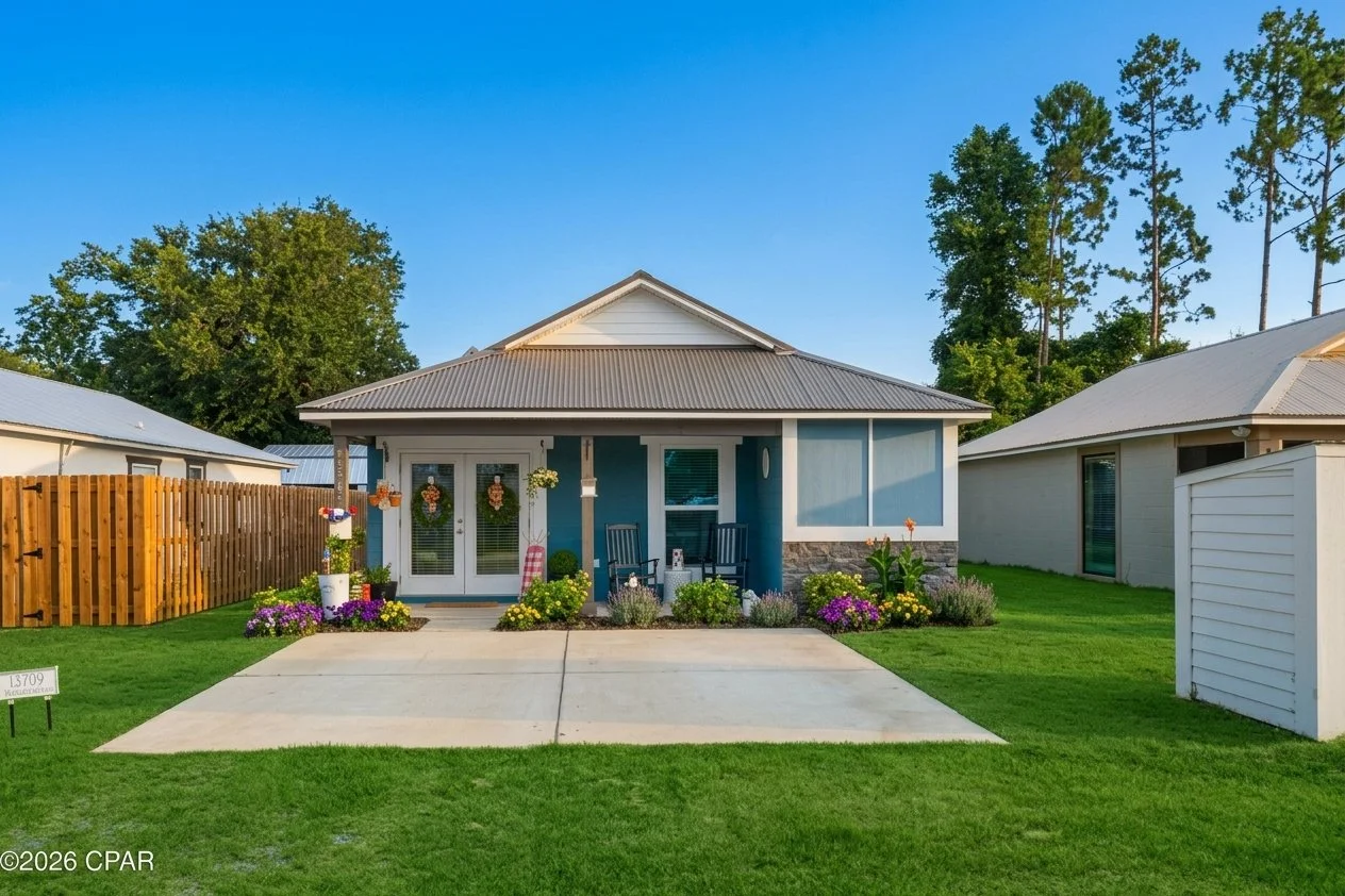 Florida Block Home 40 Minutes From Panama City Beach - $189,900