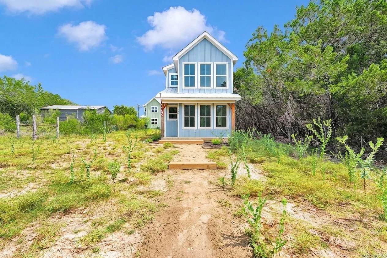 $189,900 - Texas Hill Country 2-bed Home