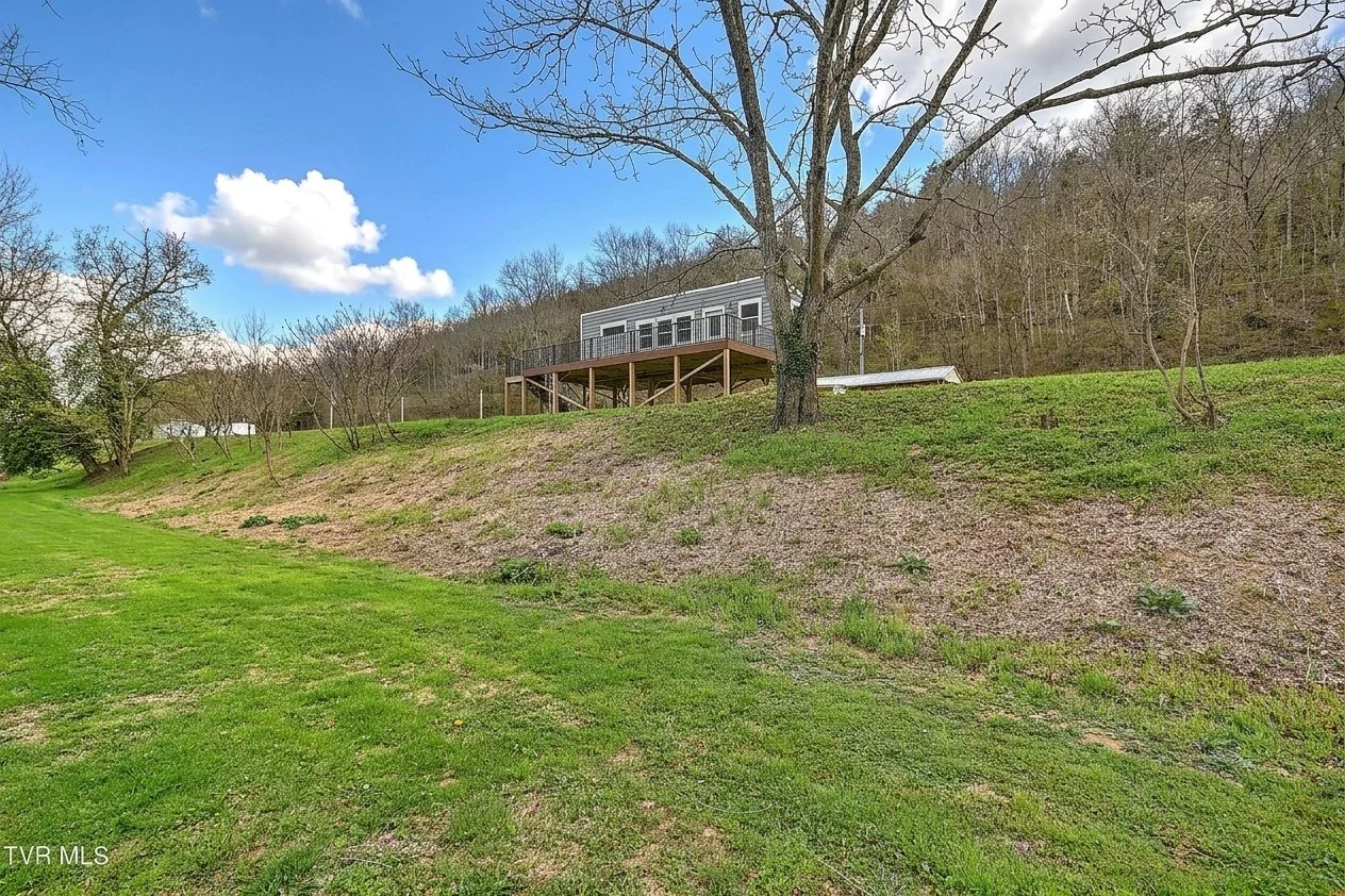 $199,000 - Virginia Riverfront tiny home