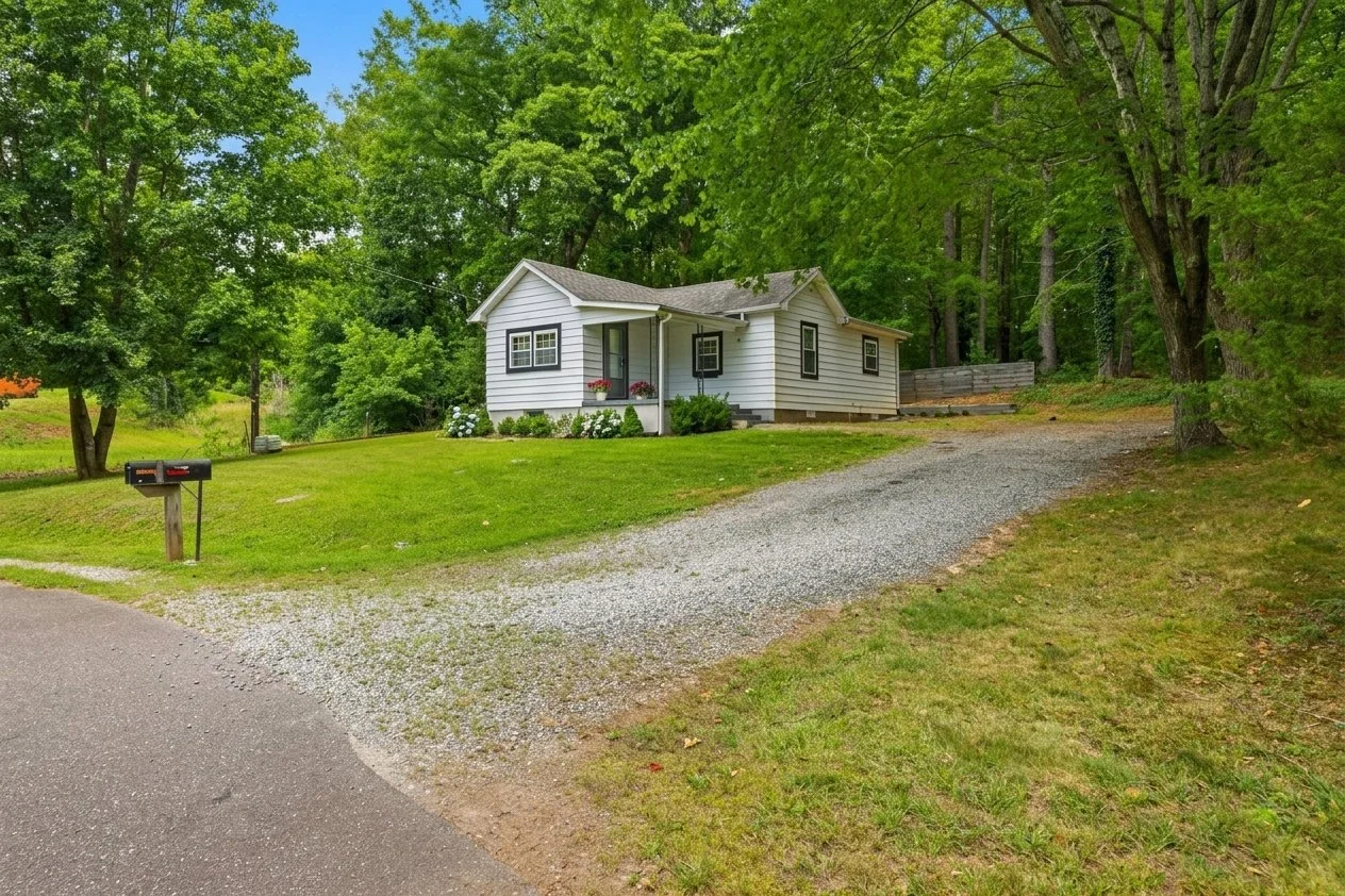 $190,000 - North Carolina Cottage + 1 acre
