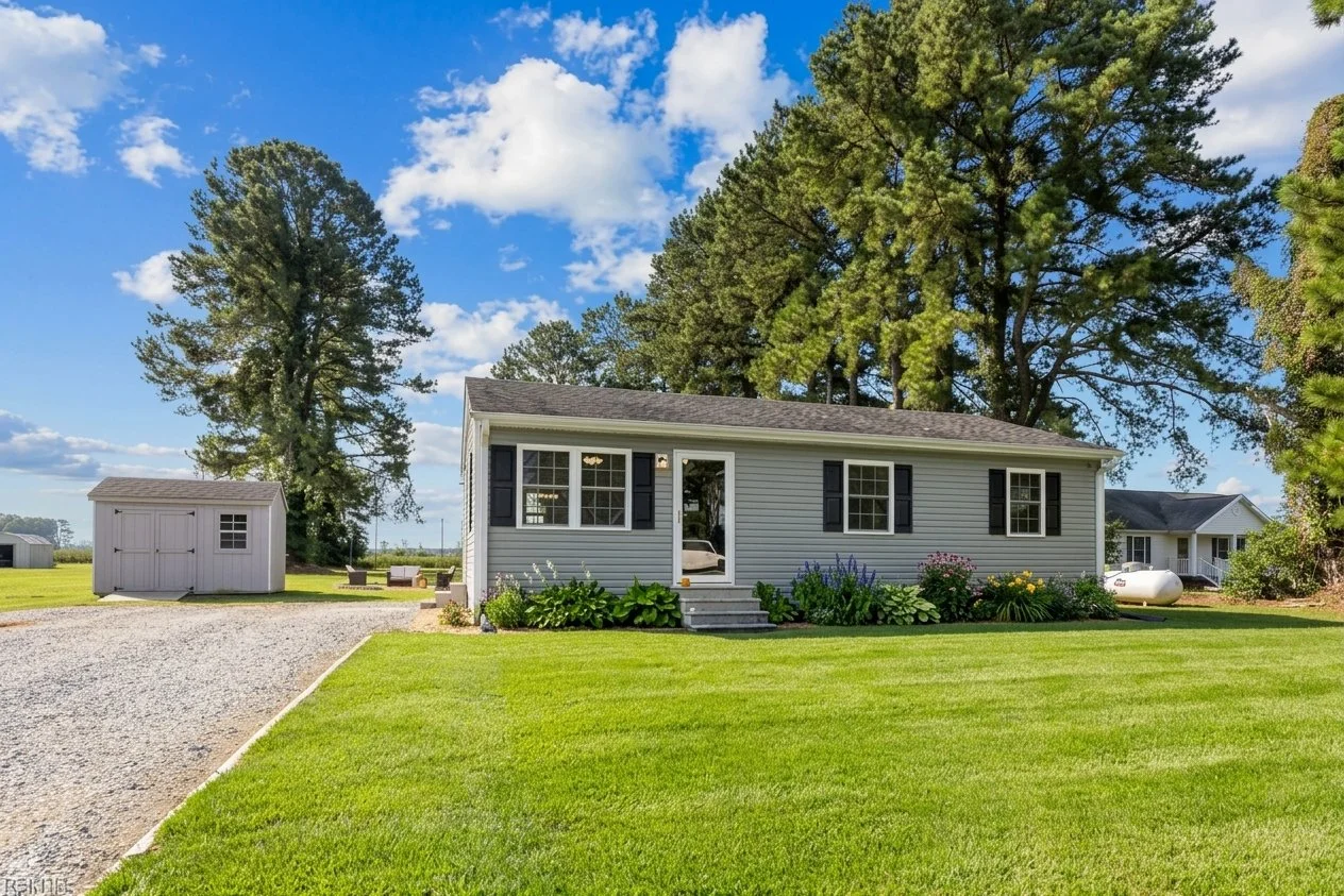 $199,900: Virginia Country Home + Half acre