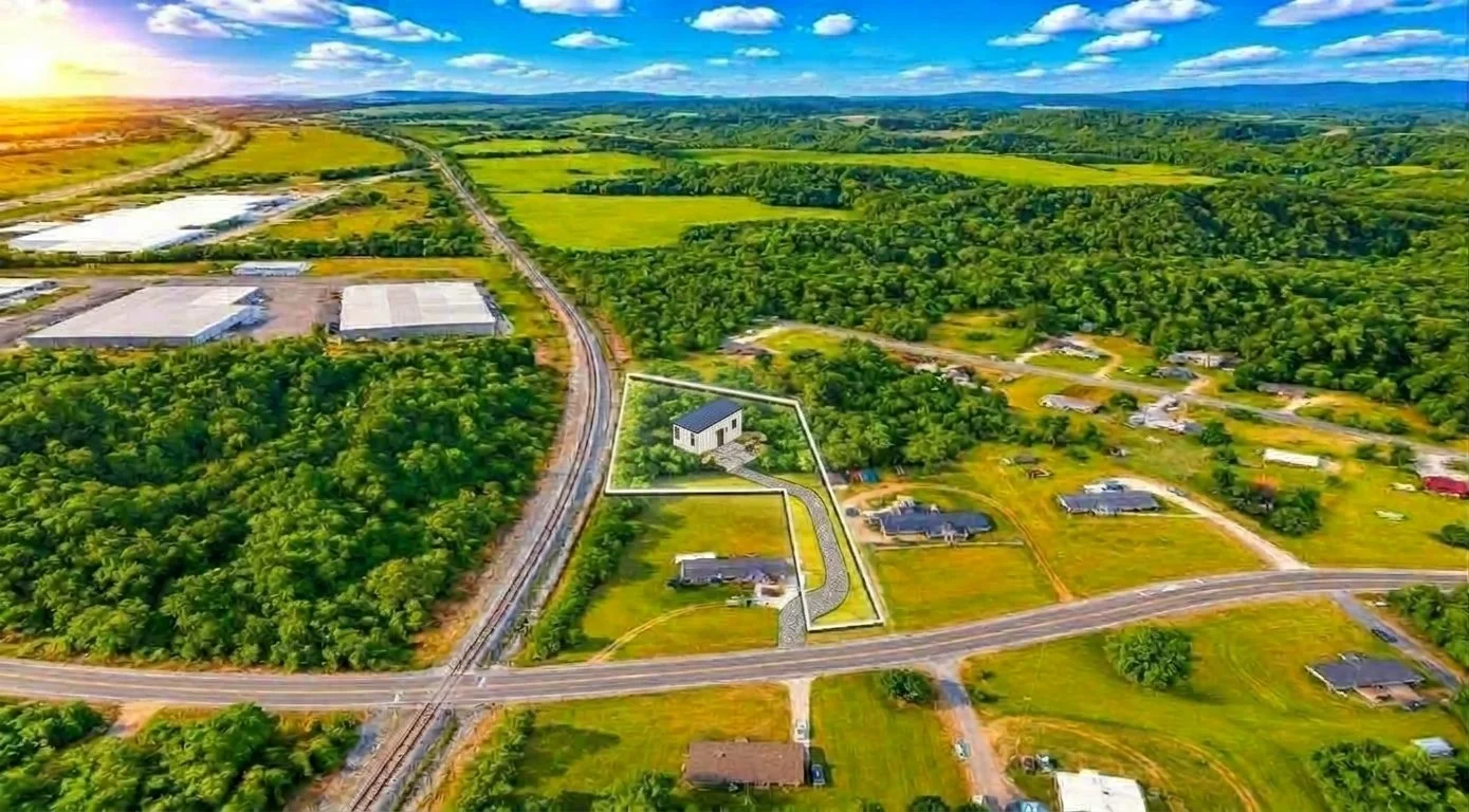 North Carolina: Tiny home 1-acre land + Power