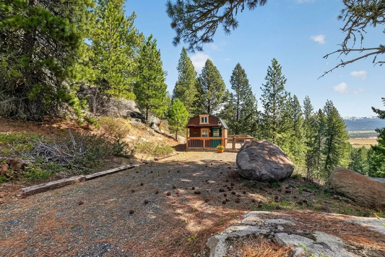 $170,900: Idaho Off-Grid Cabin + 2 Acres