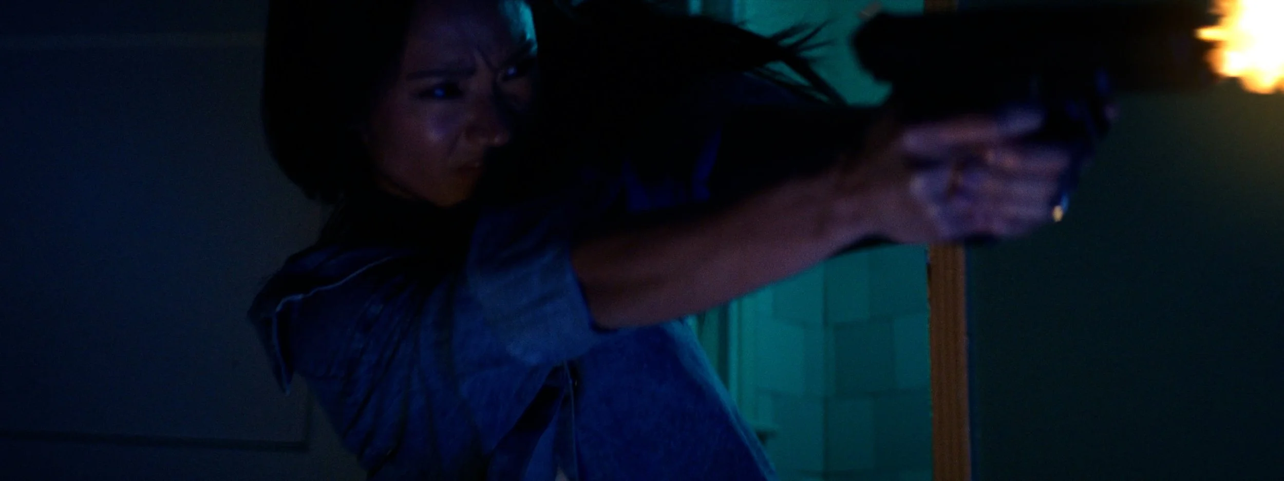 babymoon (2160p).00_07_41_16.Still030.jpg