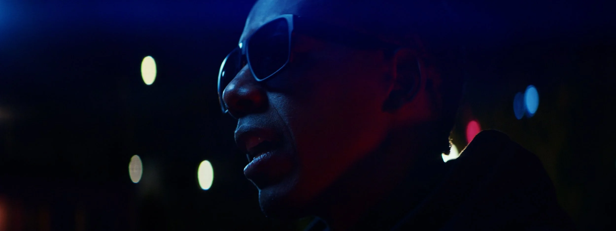 babymoon (2160p).00_04_05_07.Still013.jpg