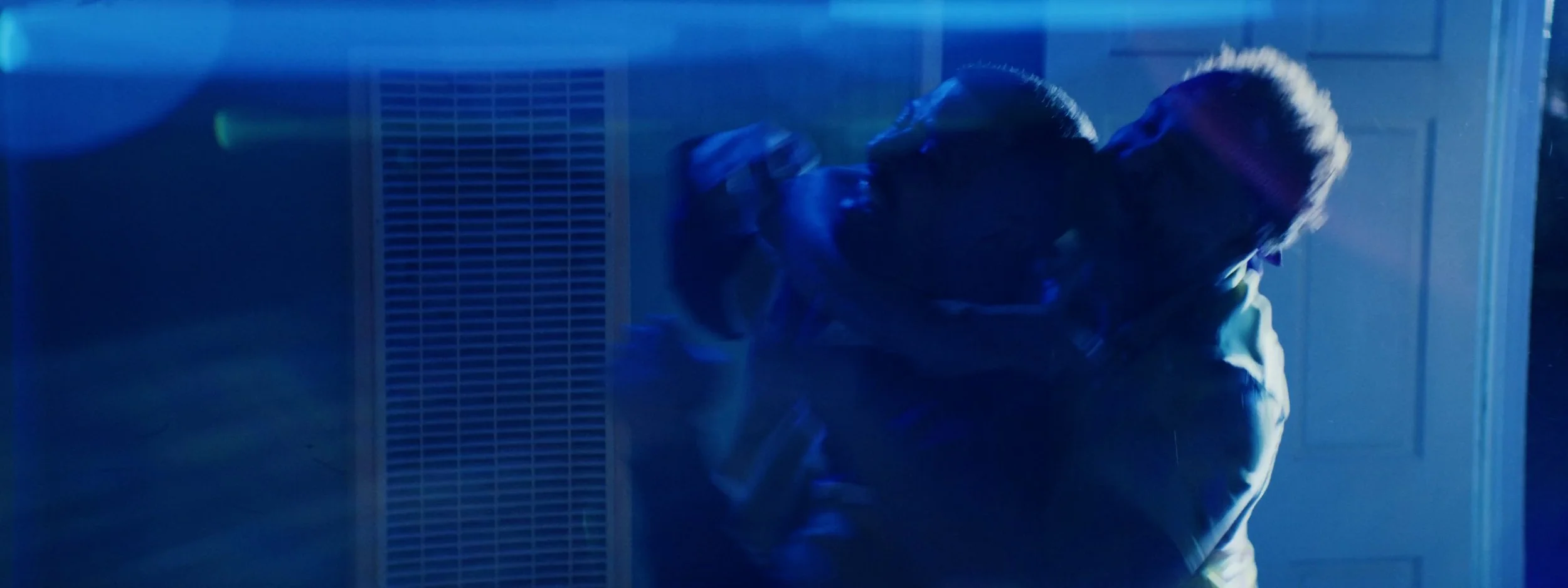 babymoon (2160p).00_09_30_11.Still035.jpg