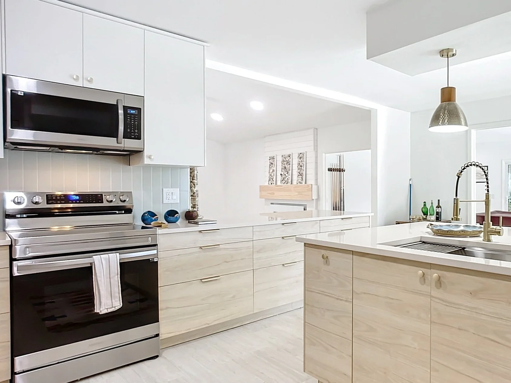 Blue Ceramic Round Salt Pig Set