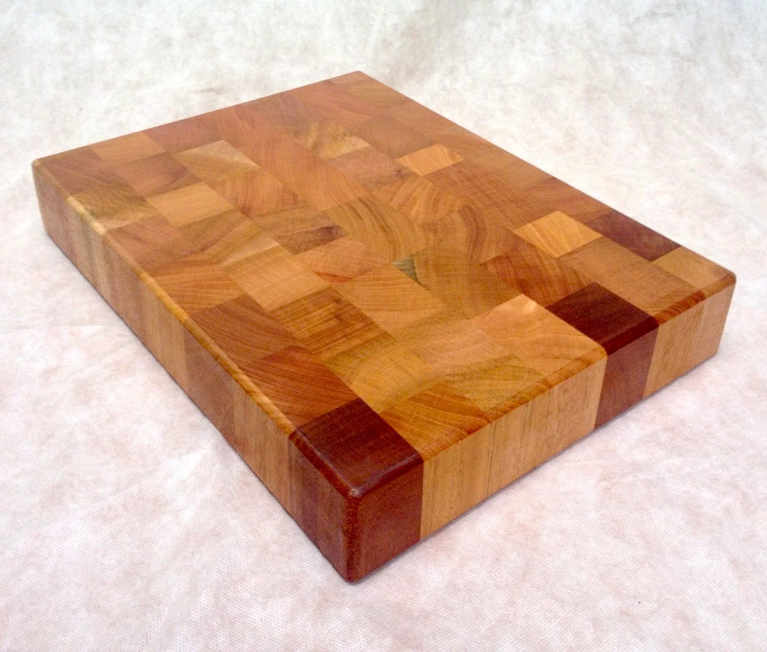 End Grain Cutting Board