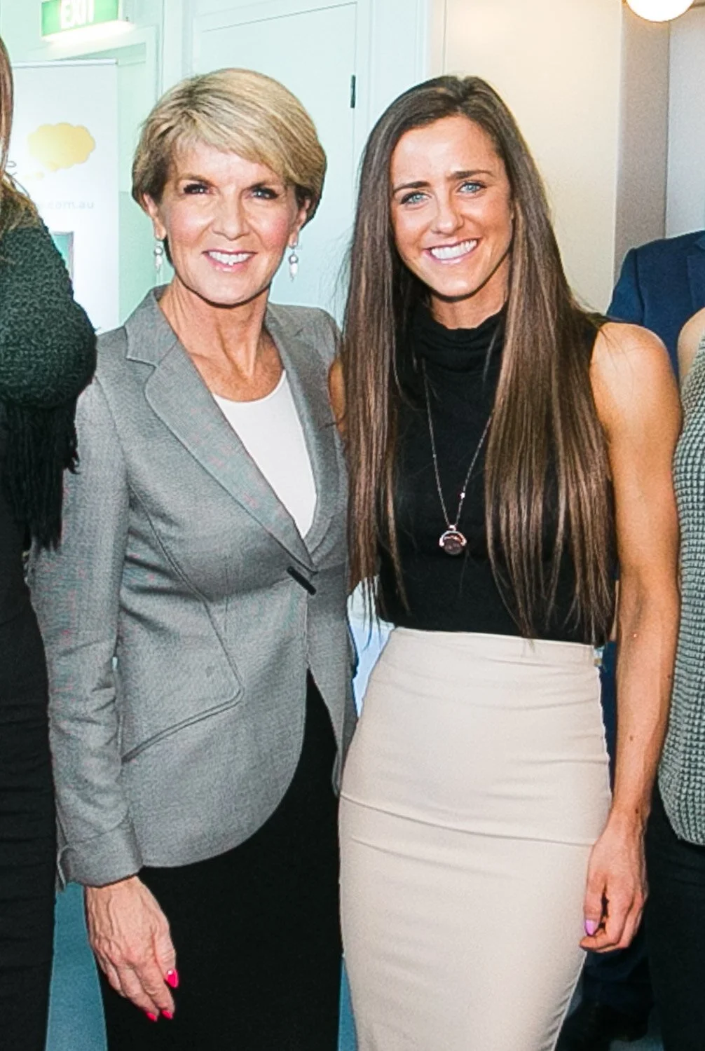 Resilience expert Kate Gladdin meets with Australia's Foreign Minister julie bishop