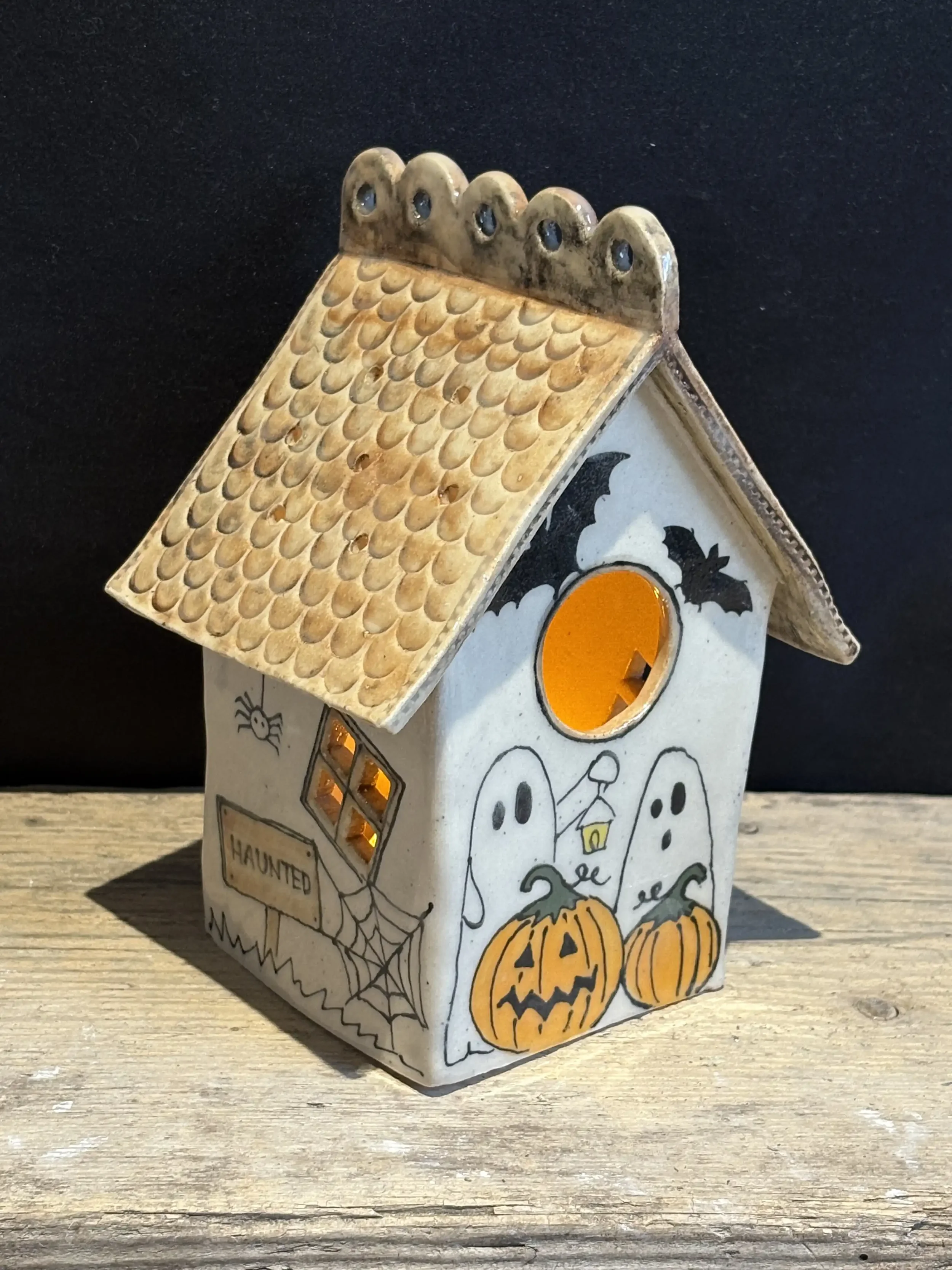 Haunted House Tea-light Holder (front)