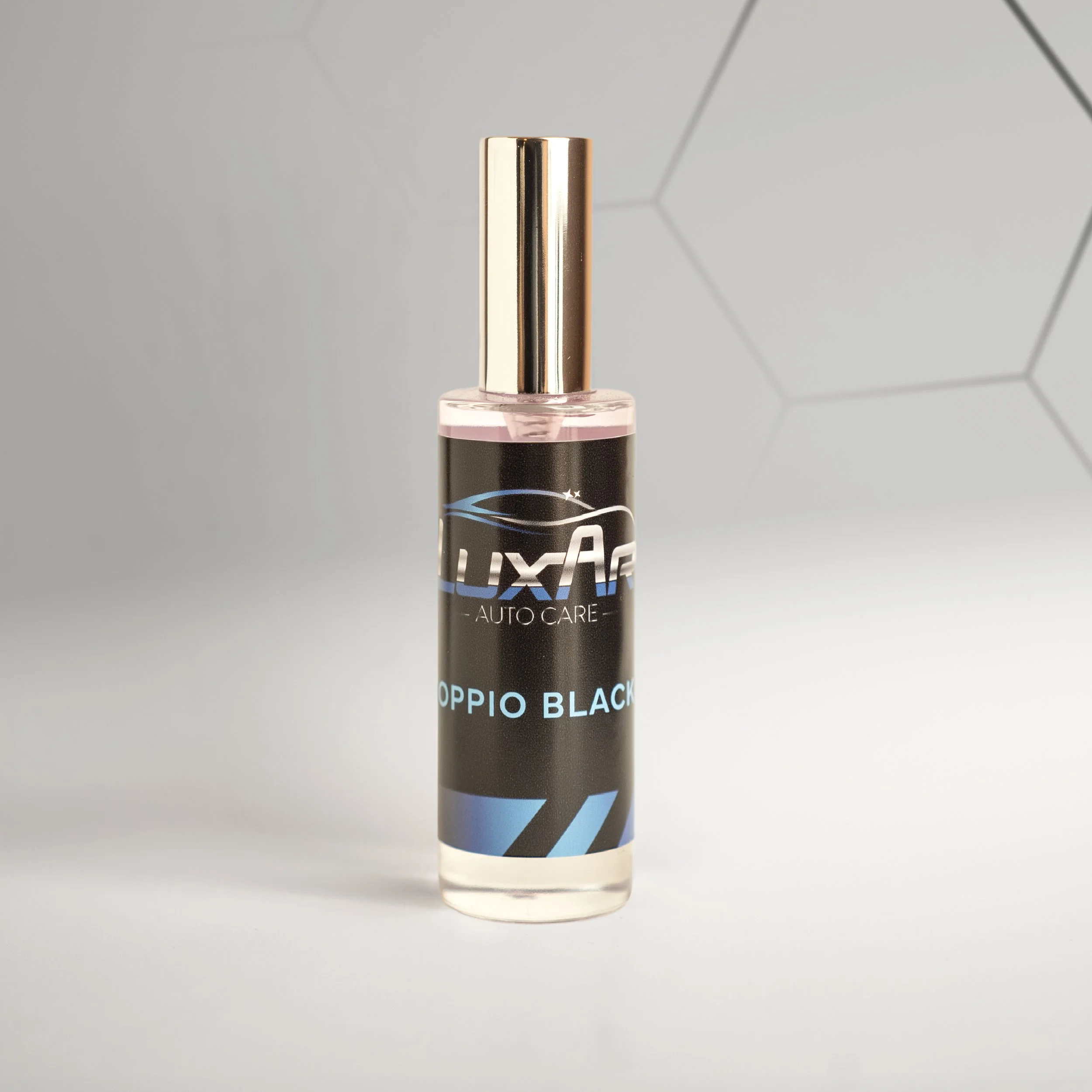 oppio black.jpg.jpeg