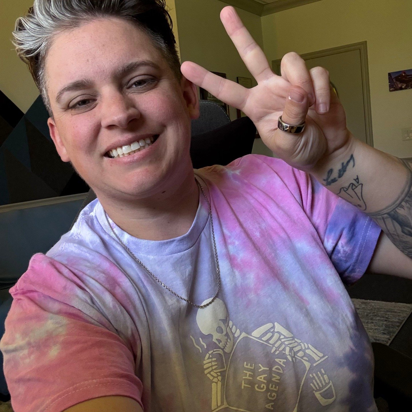 On Wednesdays we wear pink, kinda. New T from @awarewolfapparel 

#gayagenda #lgbt #lgbttherapist