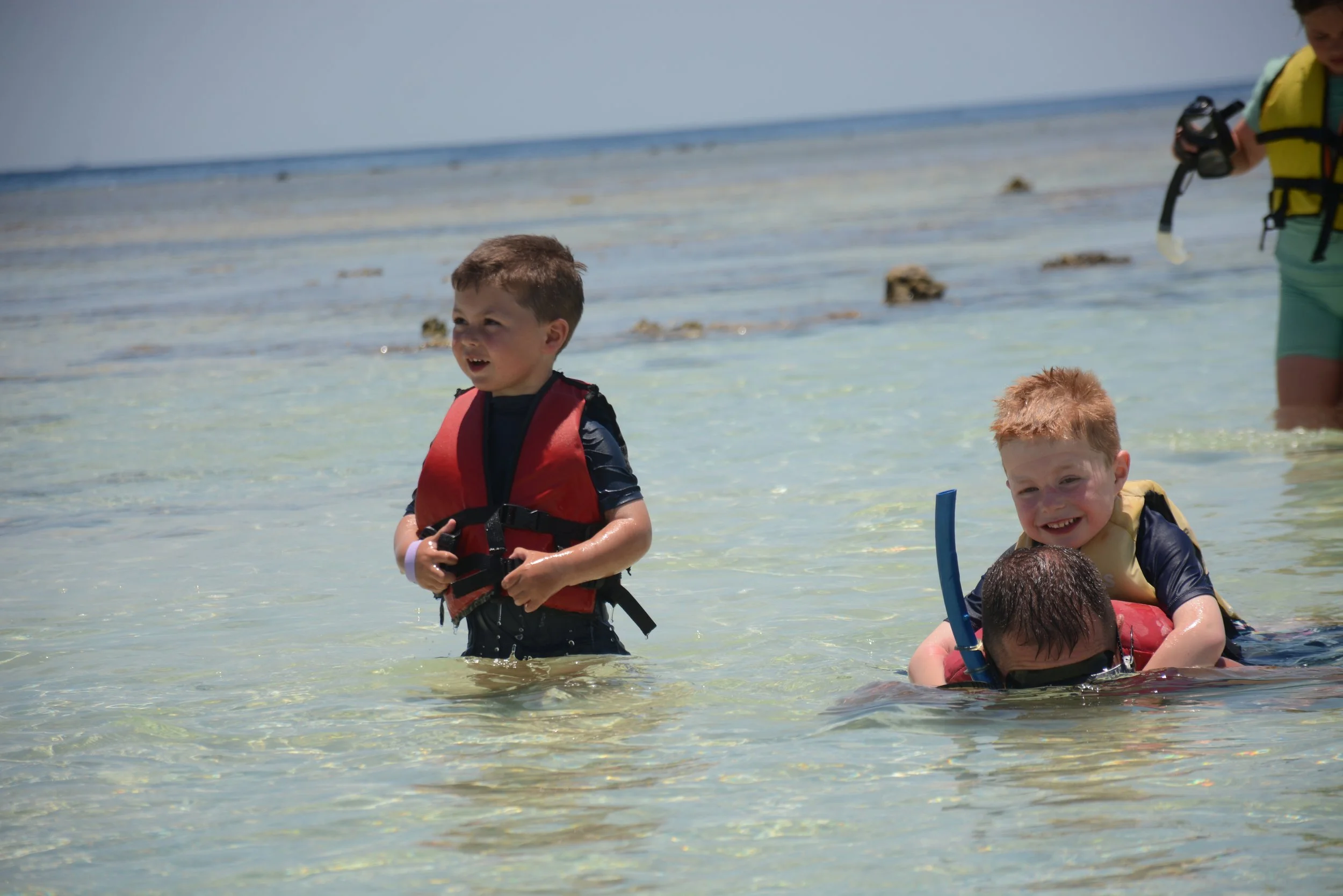 Family snorkelling at Marinarium Park in Punta Cana