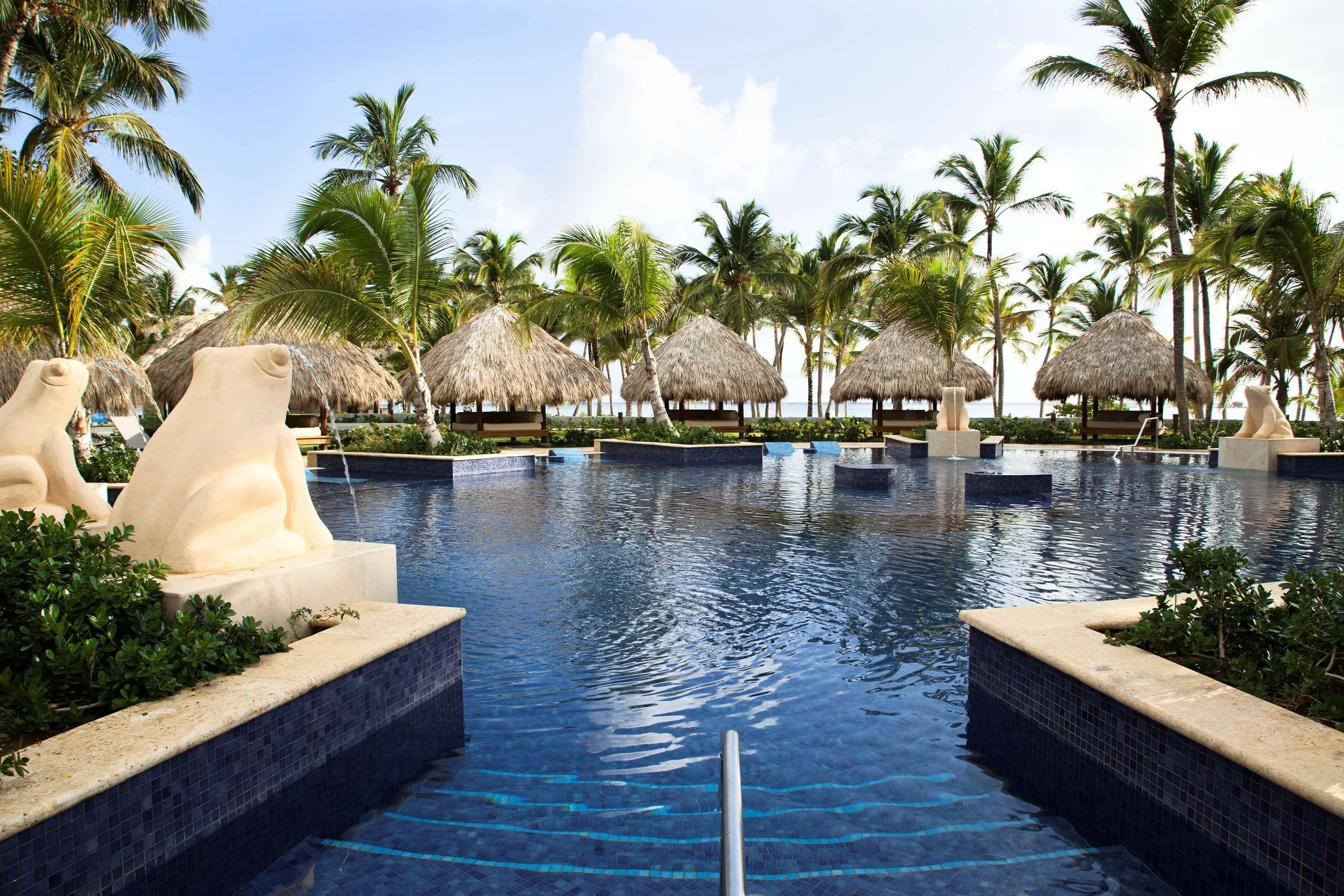 Barcelo-Bavaro-Palace-Punta-Cana.jpg