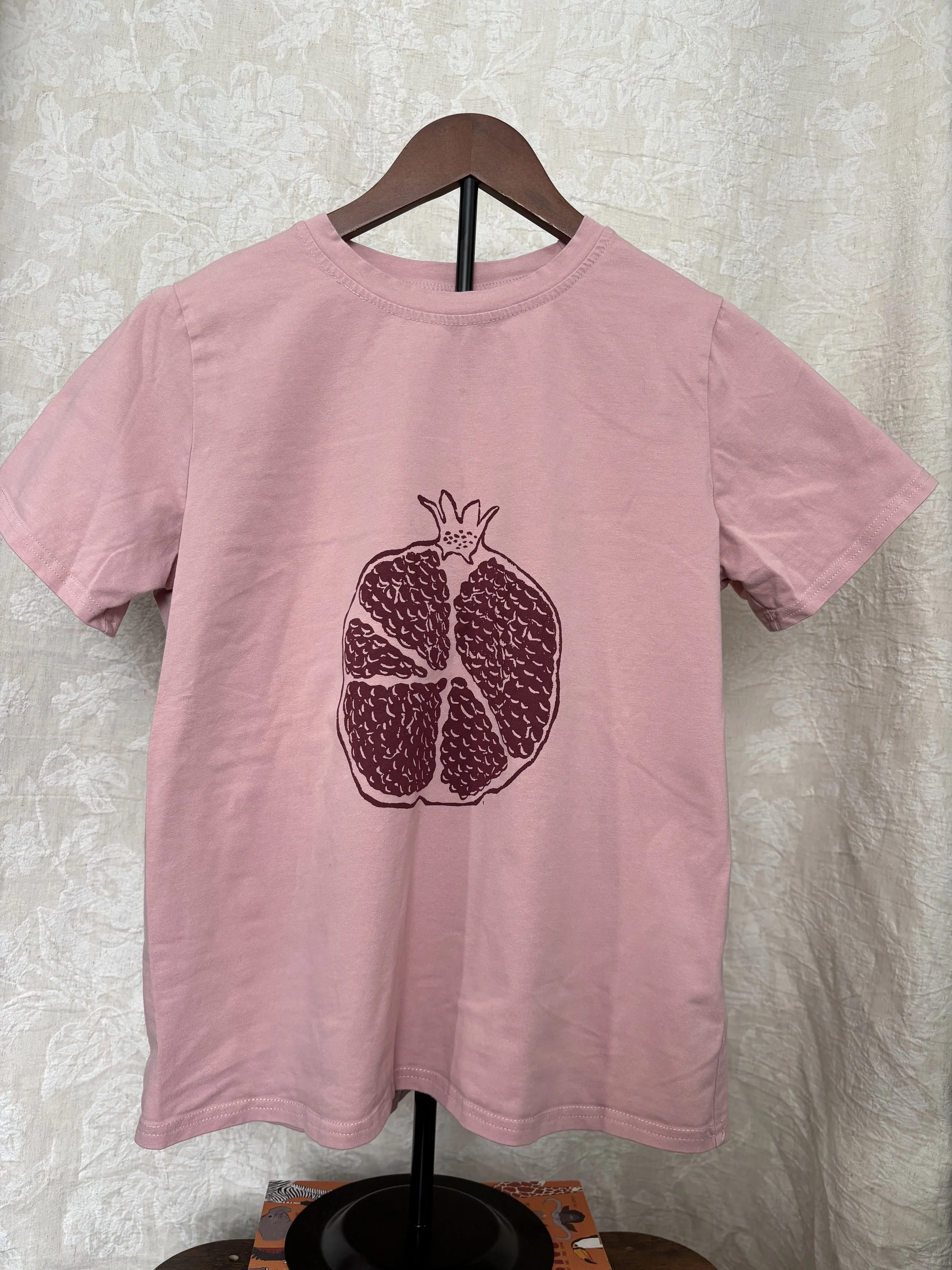 Pomegranate T-shirt - Large