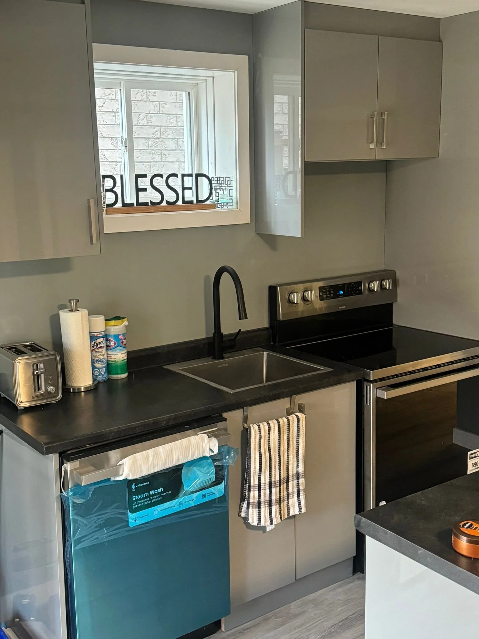 PHOTO-2026-01-06-20-58-49 (1).jpg