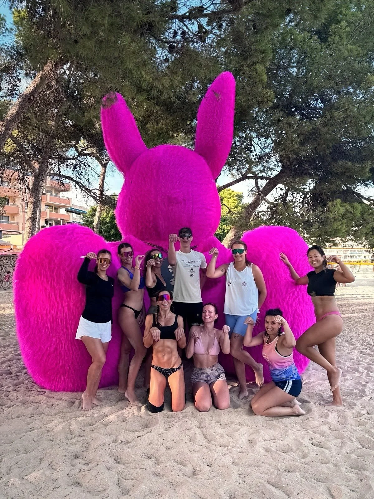 Skill me. Thrill me. Beach Box Volleyball 🏐 Camp in Mallorca, Spain 🇪🇸 
Made the best of seriously windy conditions. To future opponents, you should probably stay home on a windy day. Maaaad skills. 

#beachbox #beachvolleyball #palmanova #mallorc
