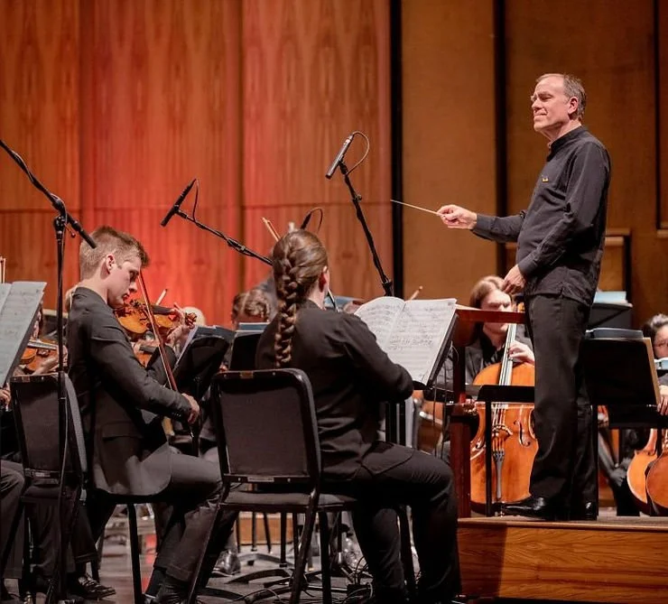 Akron Symphony delights with “Global Circus”