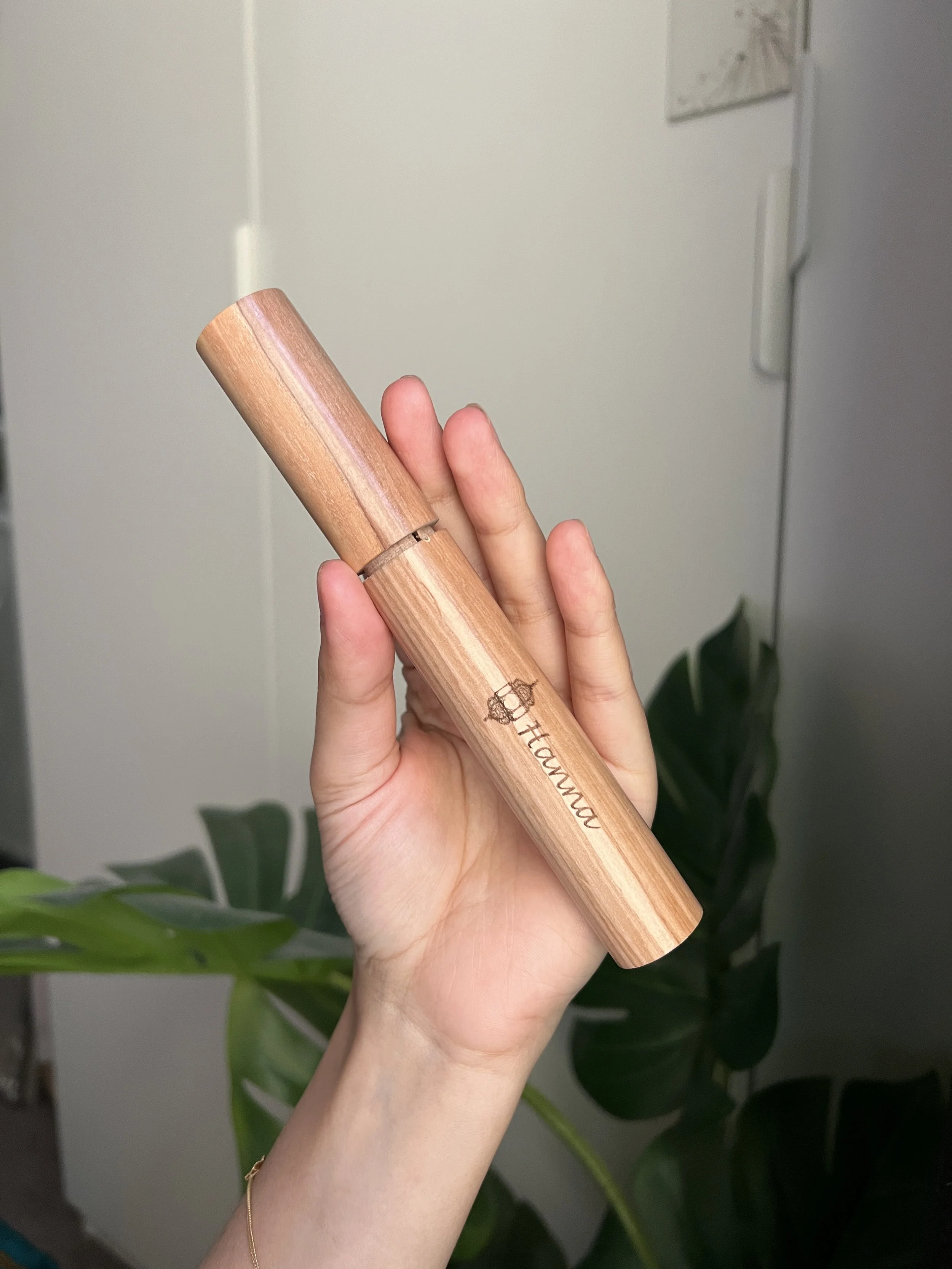 1 Personalised Miswaak Holder with 1 Miswaak Stick