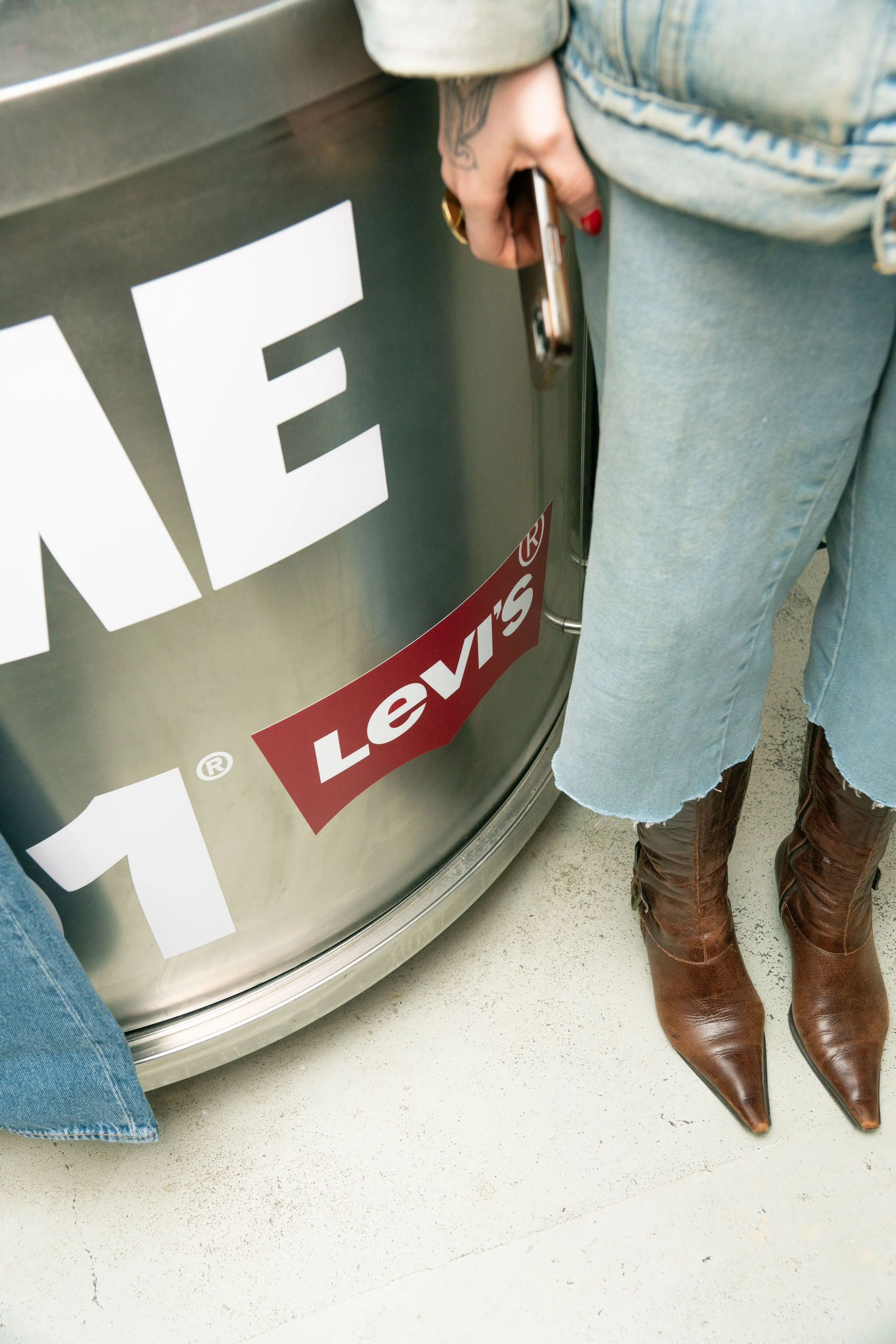 Cafe Baskets x Levis-101.jpg