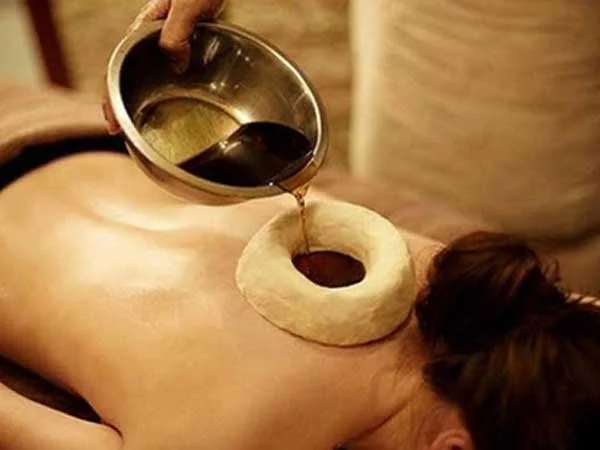 basti puit d'huile chaude