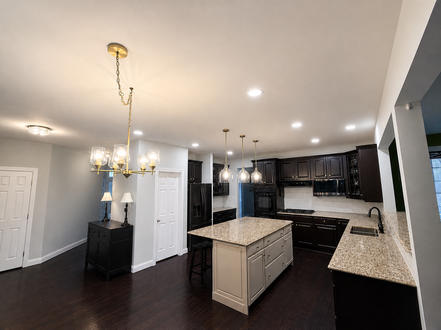 kitchen after.png