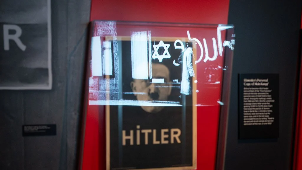 Holocaust_museum-20.jpg
