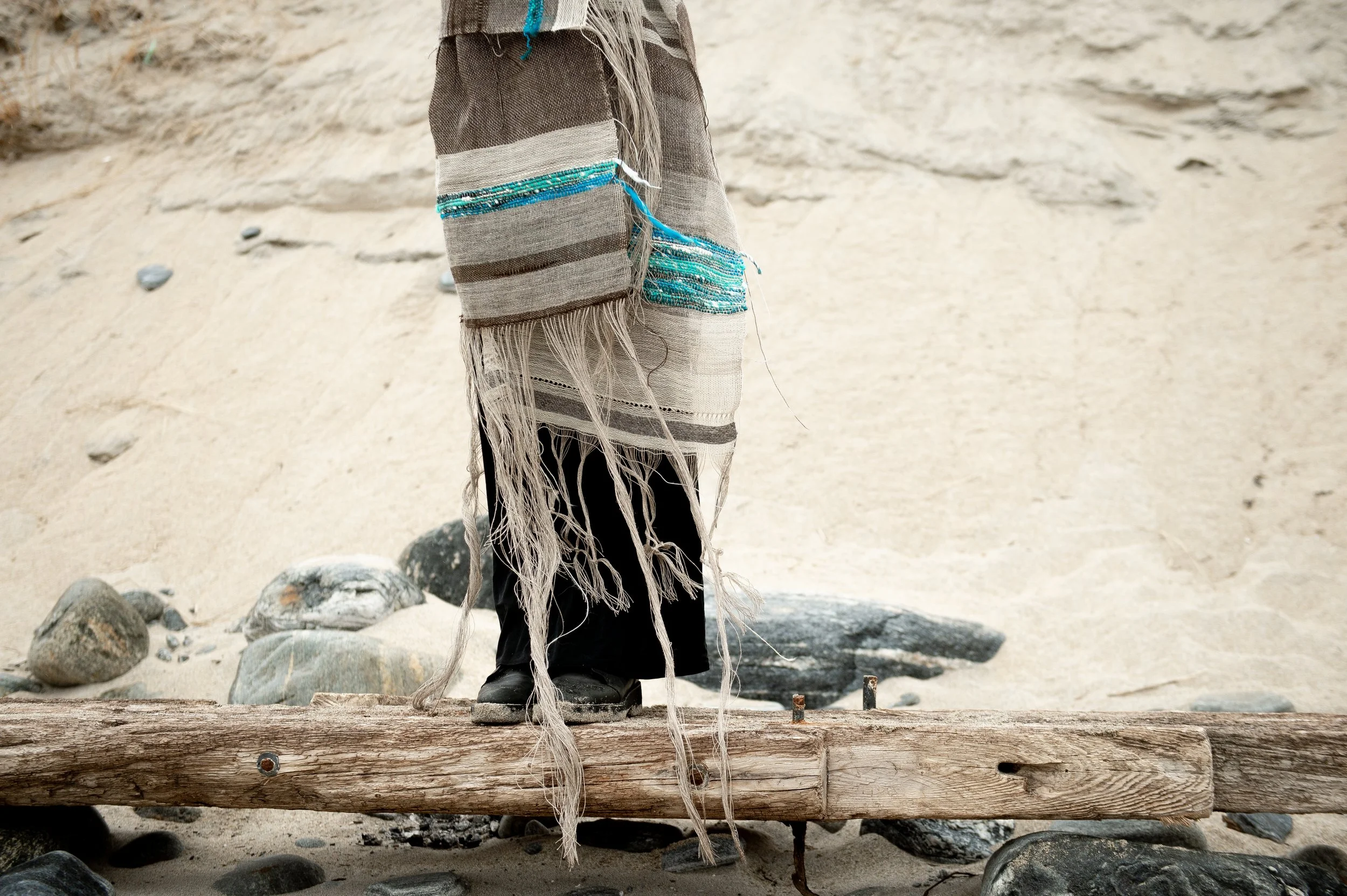 Each workshop I offer is an invitation to connect—to yourself, to the earth, and to the timeless practice of weaving. 