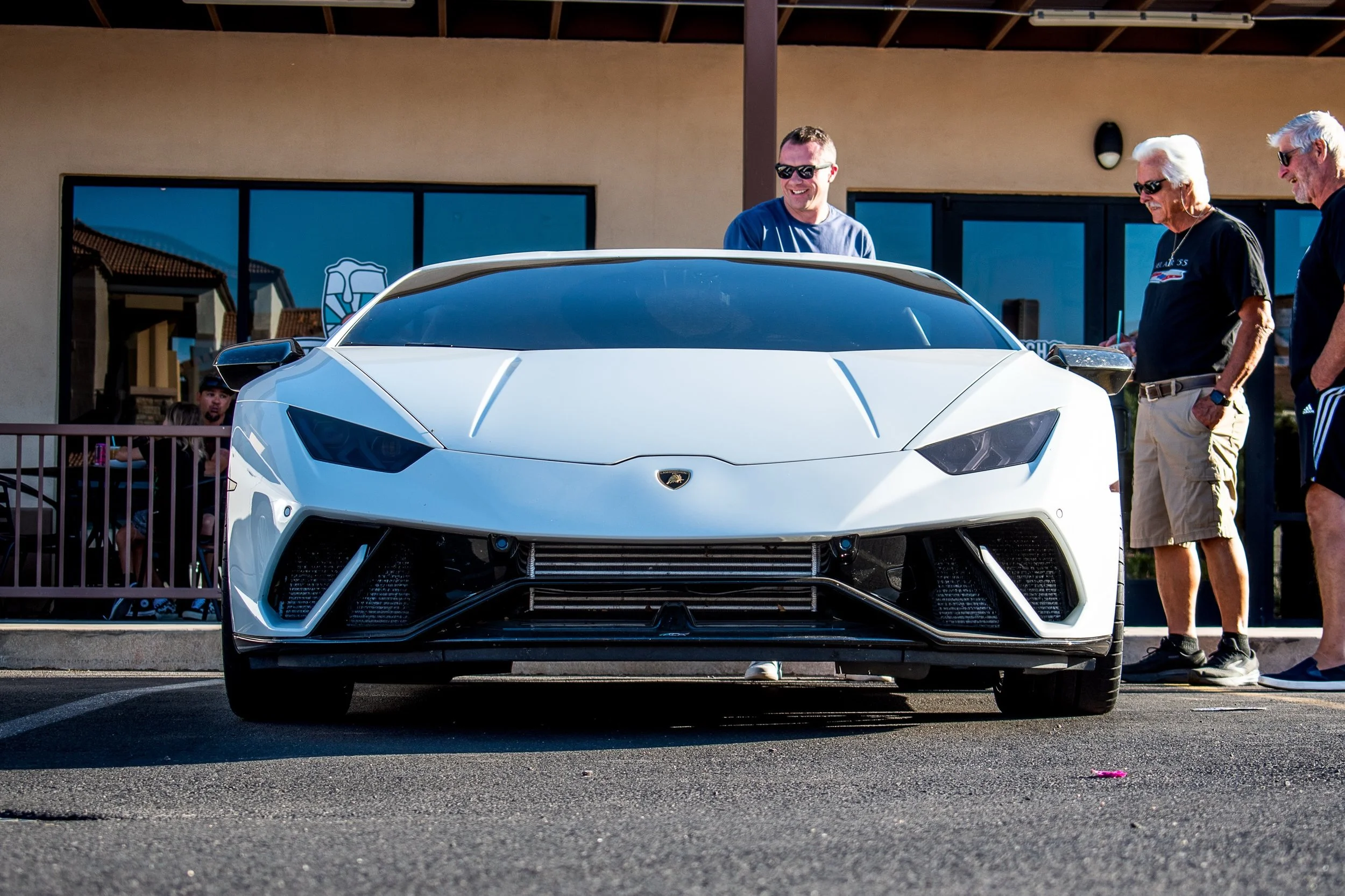 @thejoshax gave @switchbrews cars and coffee another showing with his Hurac&aacute;n Performante last Saturday. Twin turbos make it sound like a jet taking off every time.

#carsandcoffee
#carphotography
#automotivephotography
#carmeet
#arizonacars