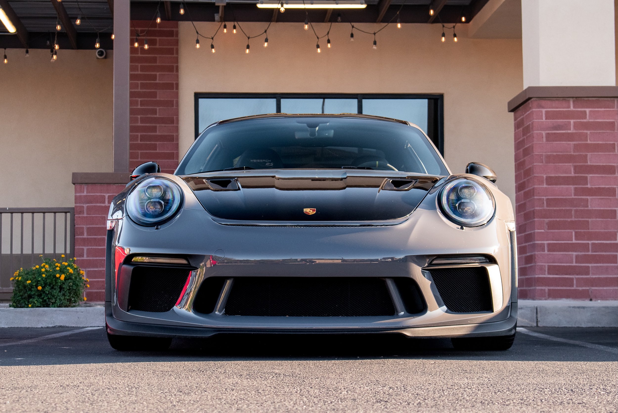 A beautiful Grey Porsche GT3 RS showed up to @switchbrews cars and coffee last month along with @ls3nvakne in his R8. Dream car for a good while now and excited I got to get some photos to admire it 😍

#carsandcoffee
#carphotography
#automotivephoto