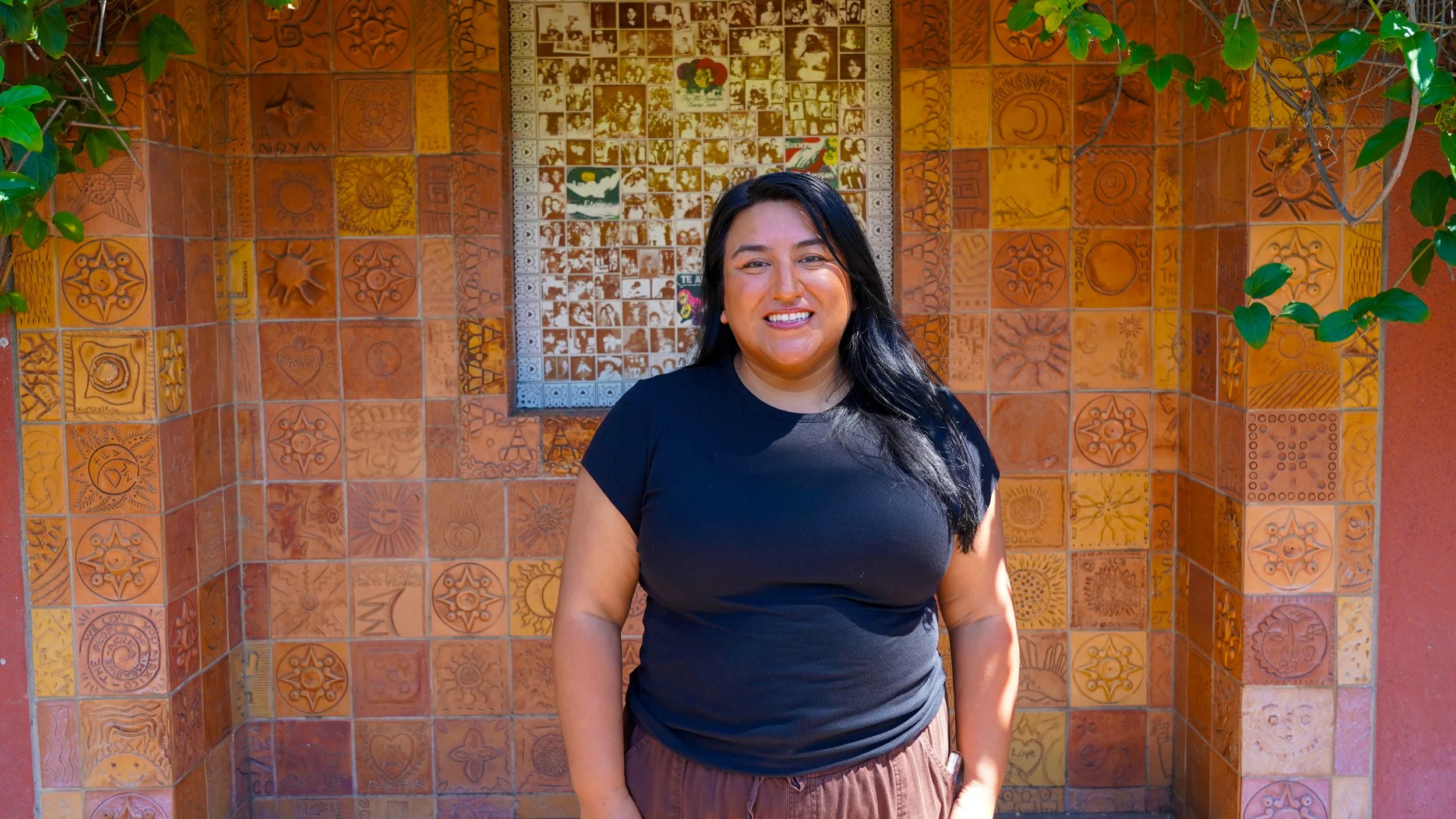 Maestra Monika Angeles