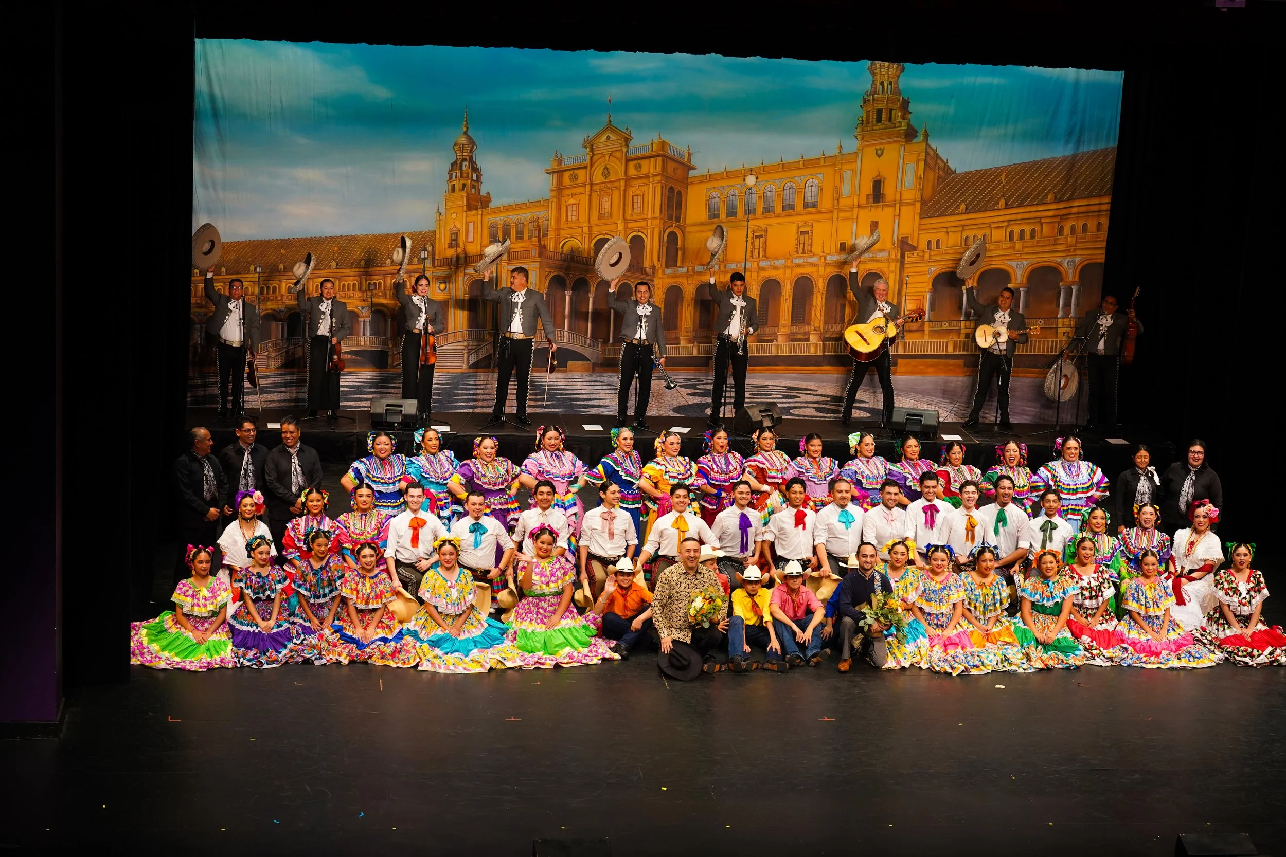 251116 CCL El Son De Corazon (1641).JPG