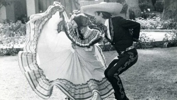 1970s-LL-Jalisco-couple-600x338.jpg