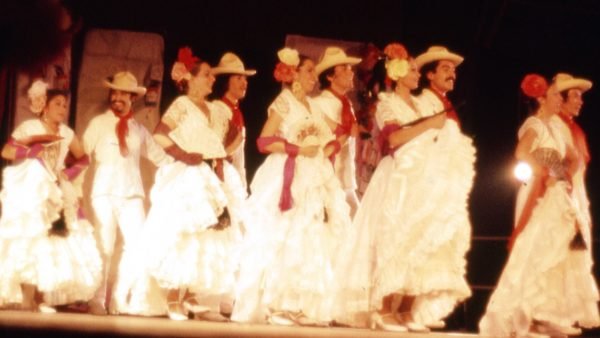 1975-LL-Veracruz-600x338.jpg