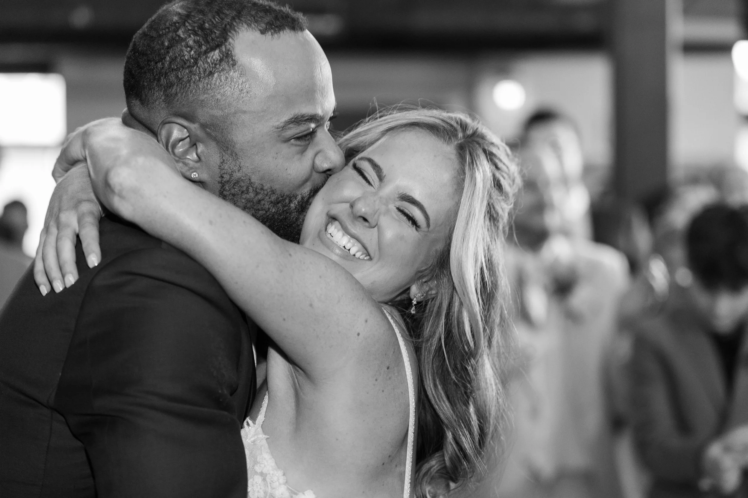 Erin and Vonzel-1065.jpg