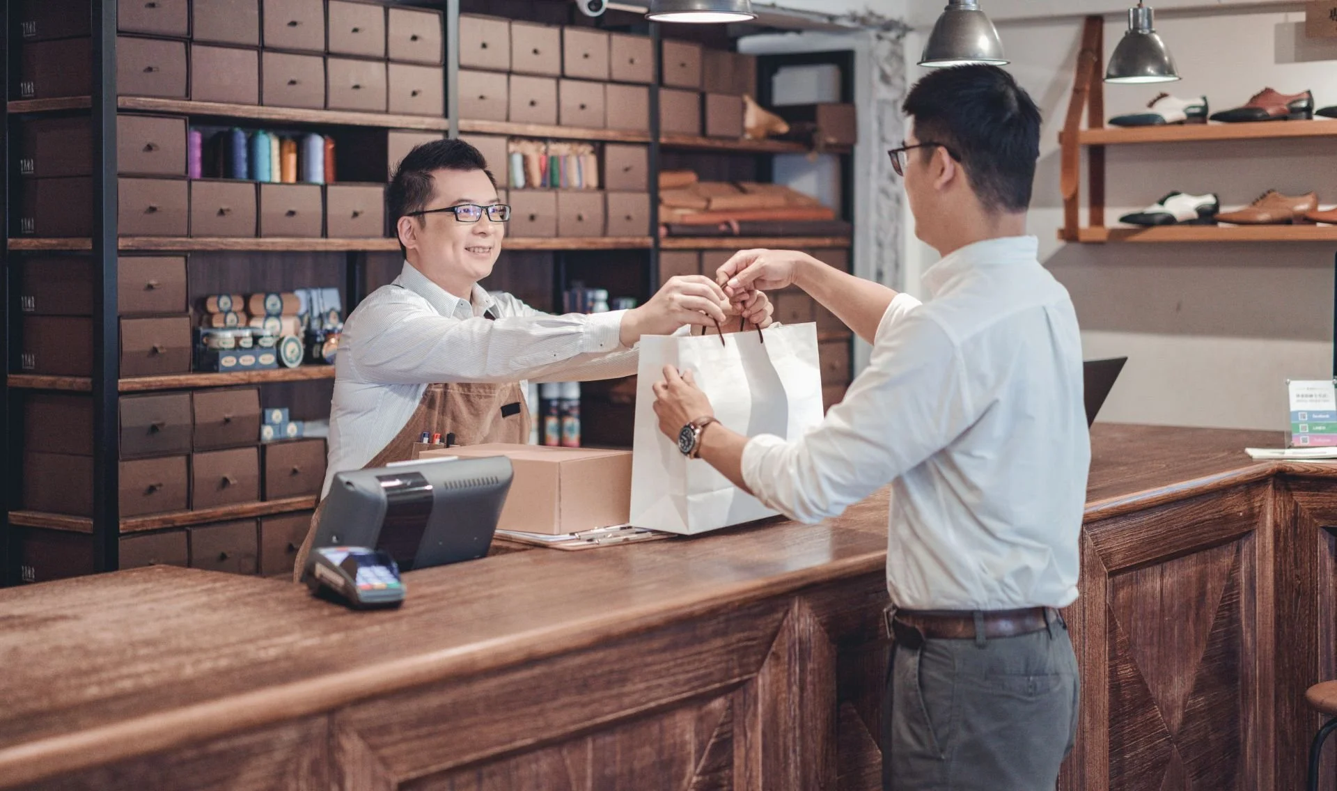 C2C (Consumer-to-Consumer)