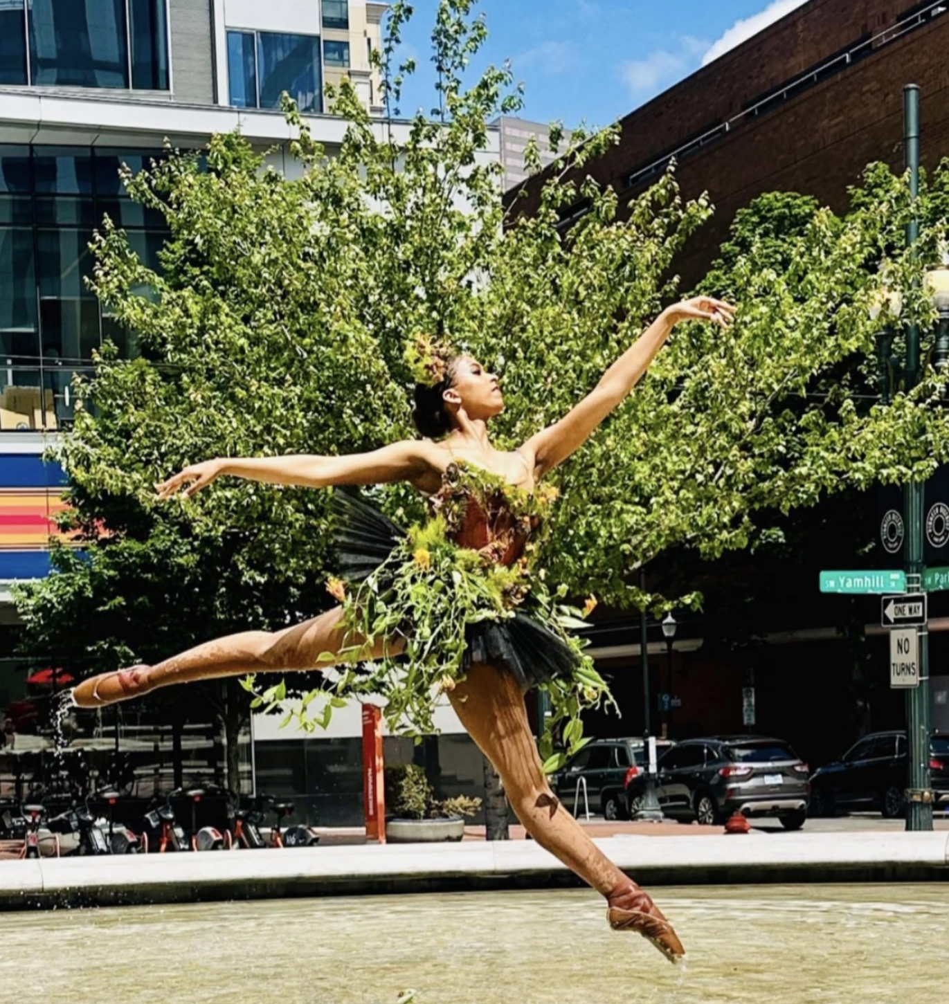 bloom tour fashion show couture 6