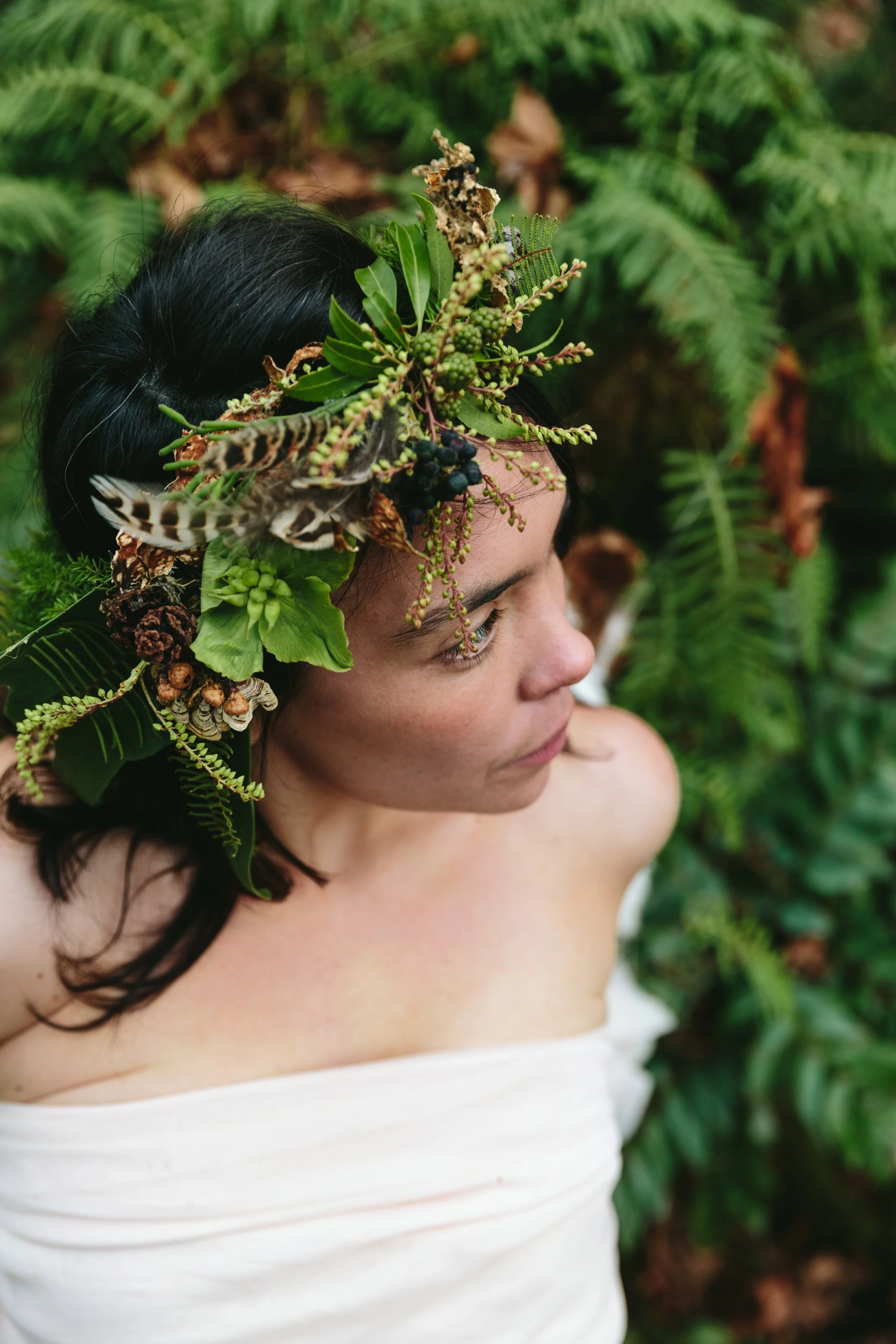 botanical flower crown Françoise Weeks