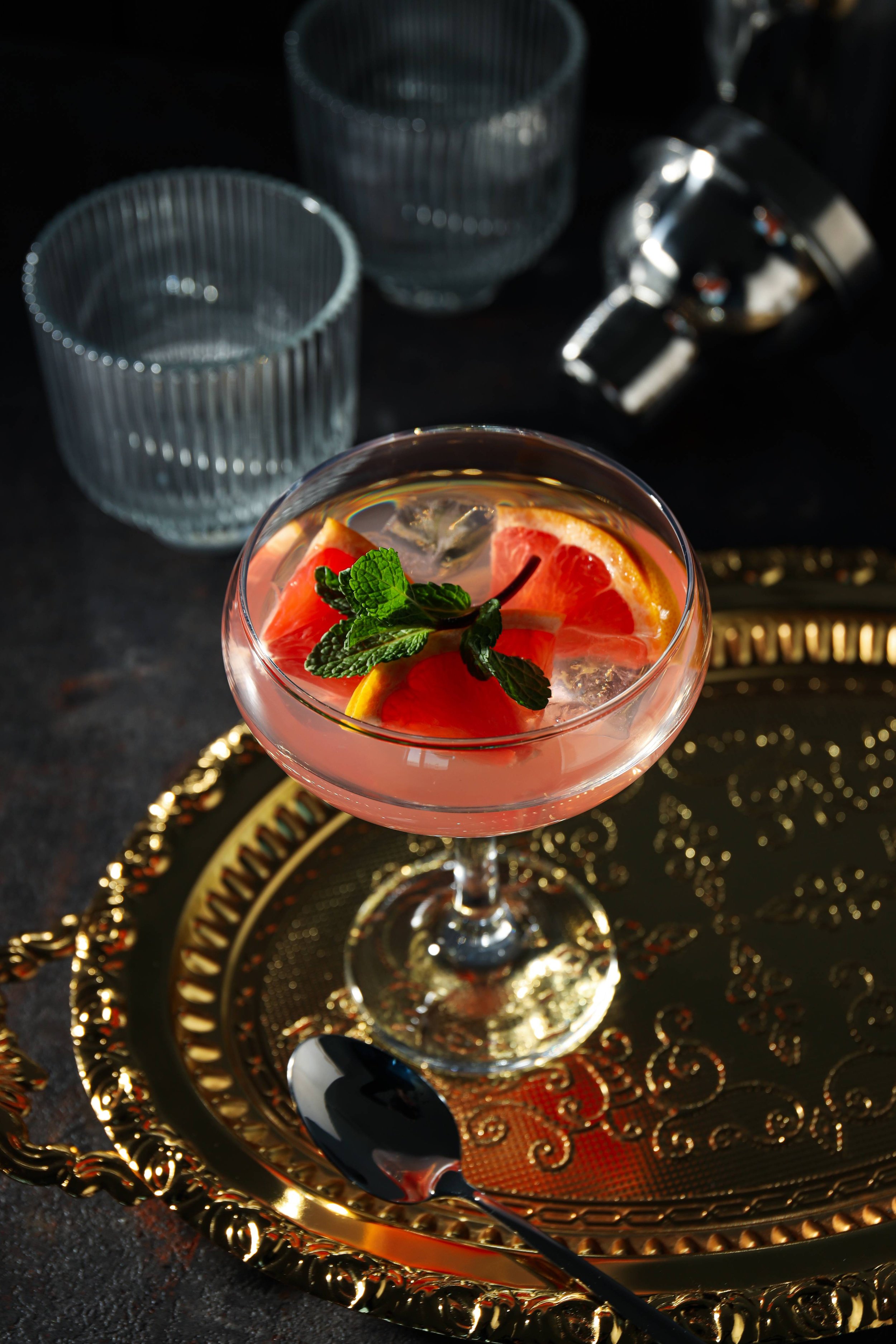 Professional bartending setup with clean-label functional cocktail at luxury wellness event