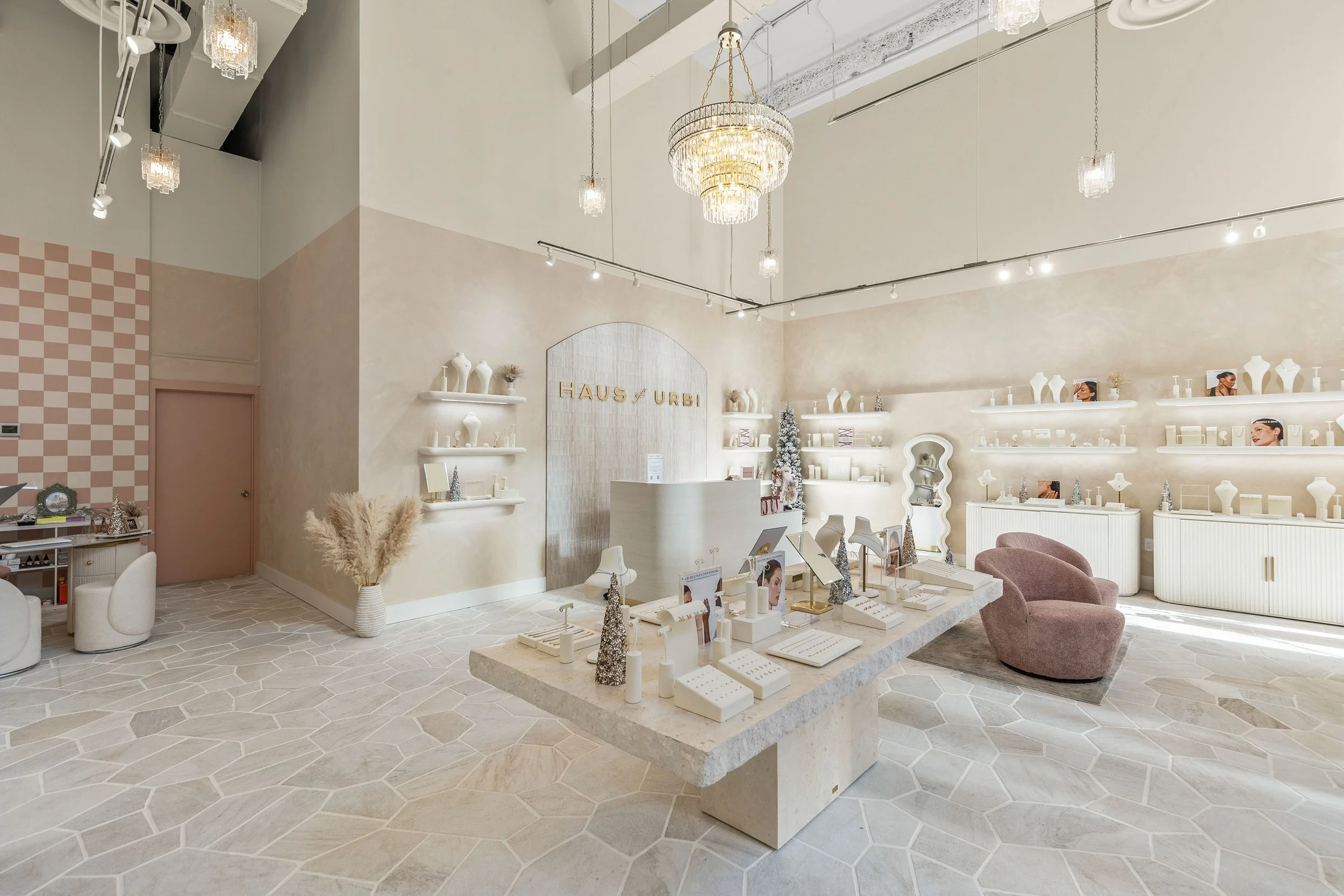 haus-of-urbi-corner-wide.jpg