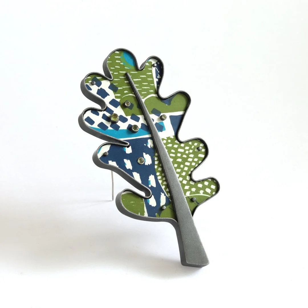 oakleafbrooch24.jpg