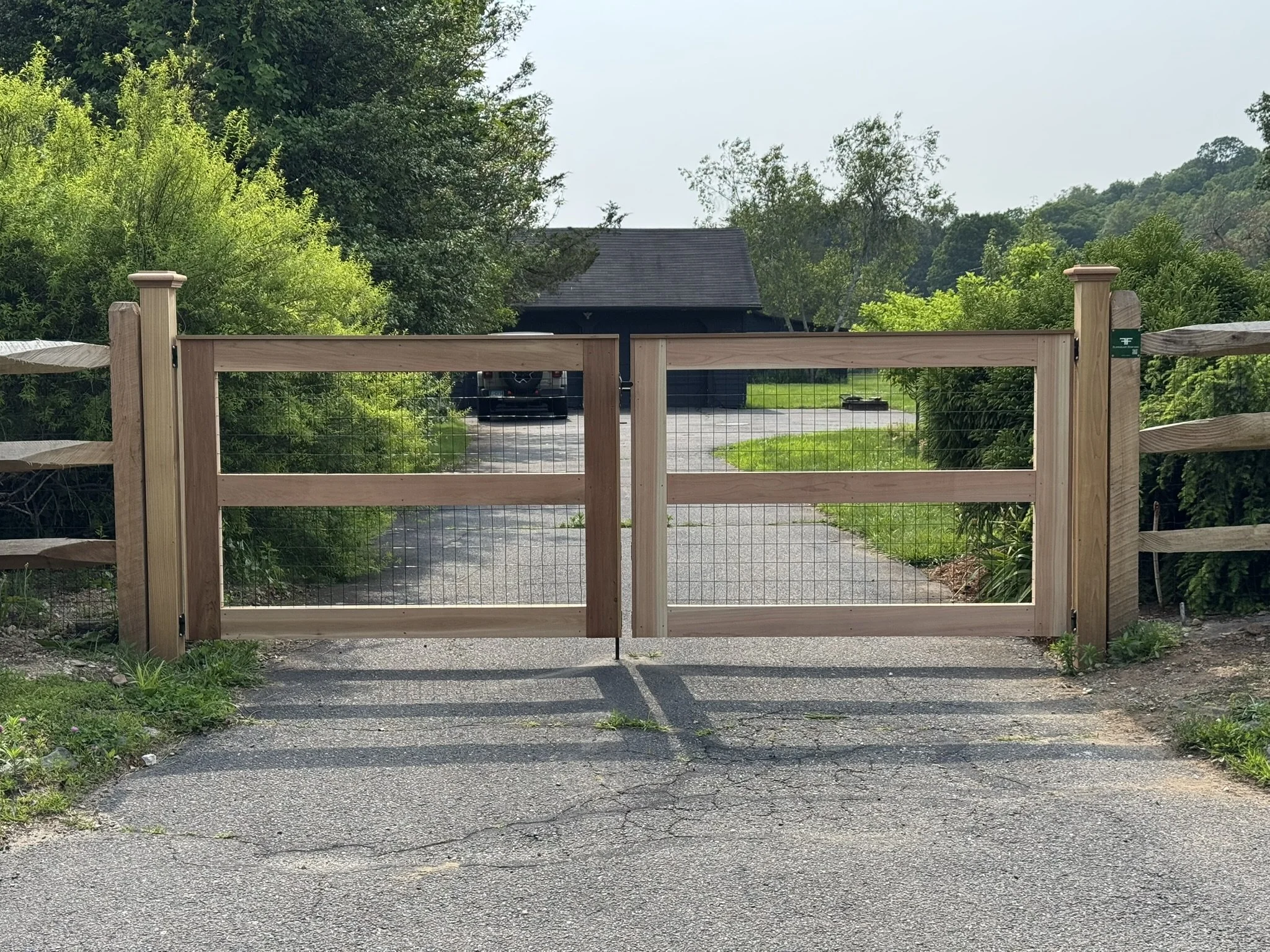 Custom Clear Red Cedar Driveway gates in Monroe CT