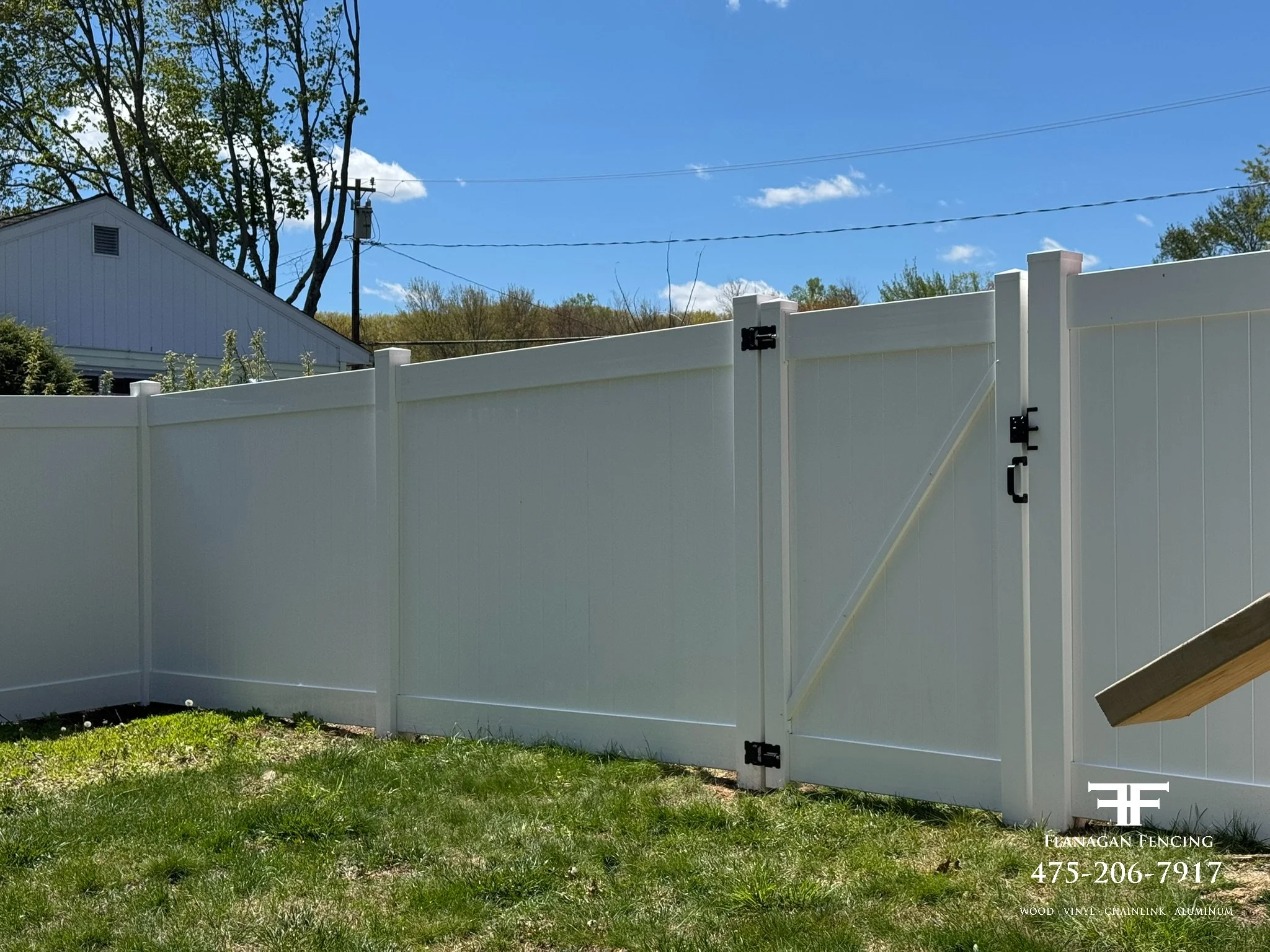 Vinyl Tongue & Groove Privacy fence in Danbury, CT