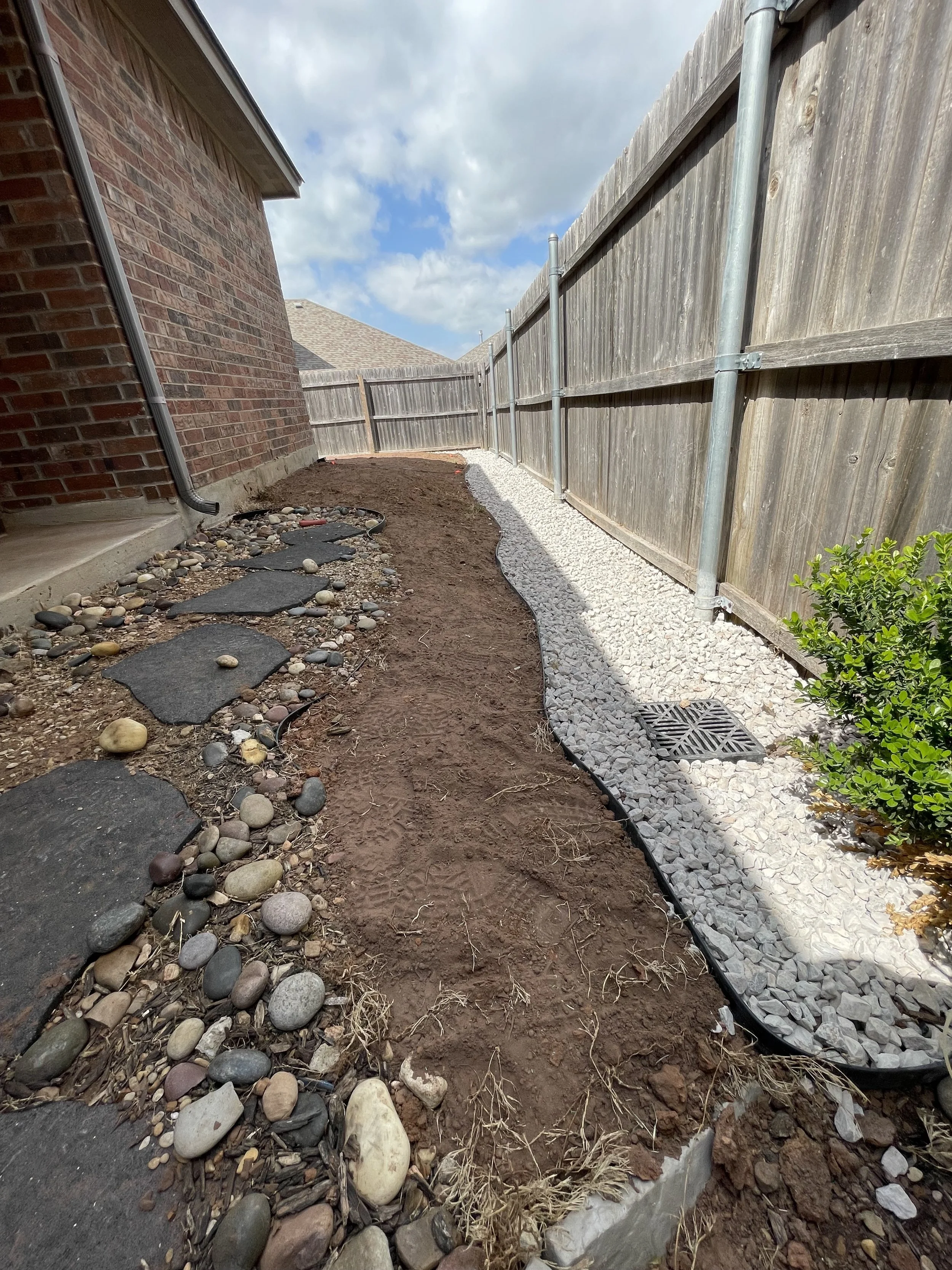 Open french drain with border edging