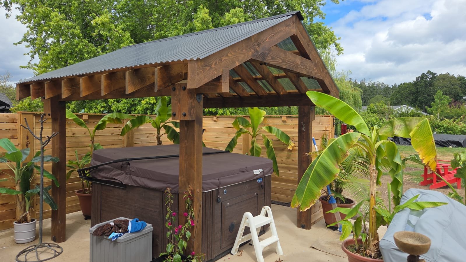 Hot tub Pergola