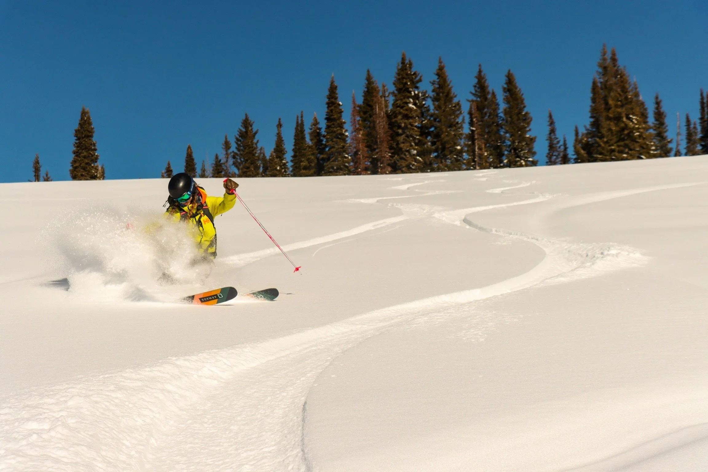 avalanche beacon for backcountry skiing
