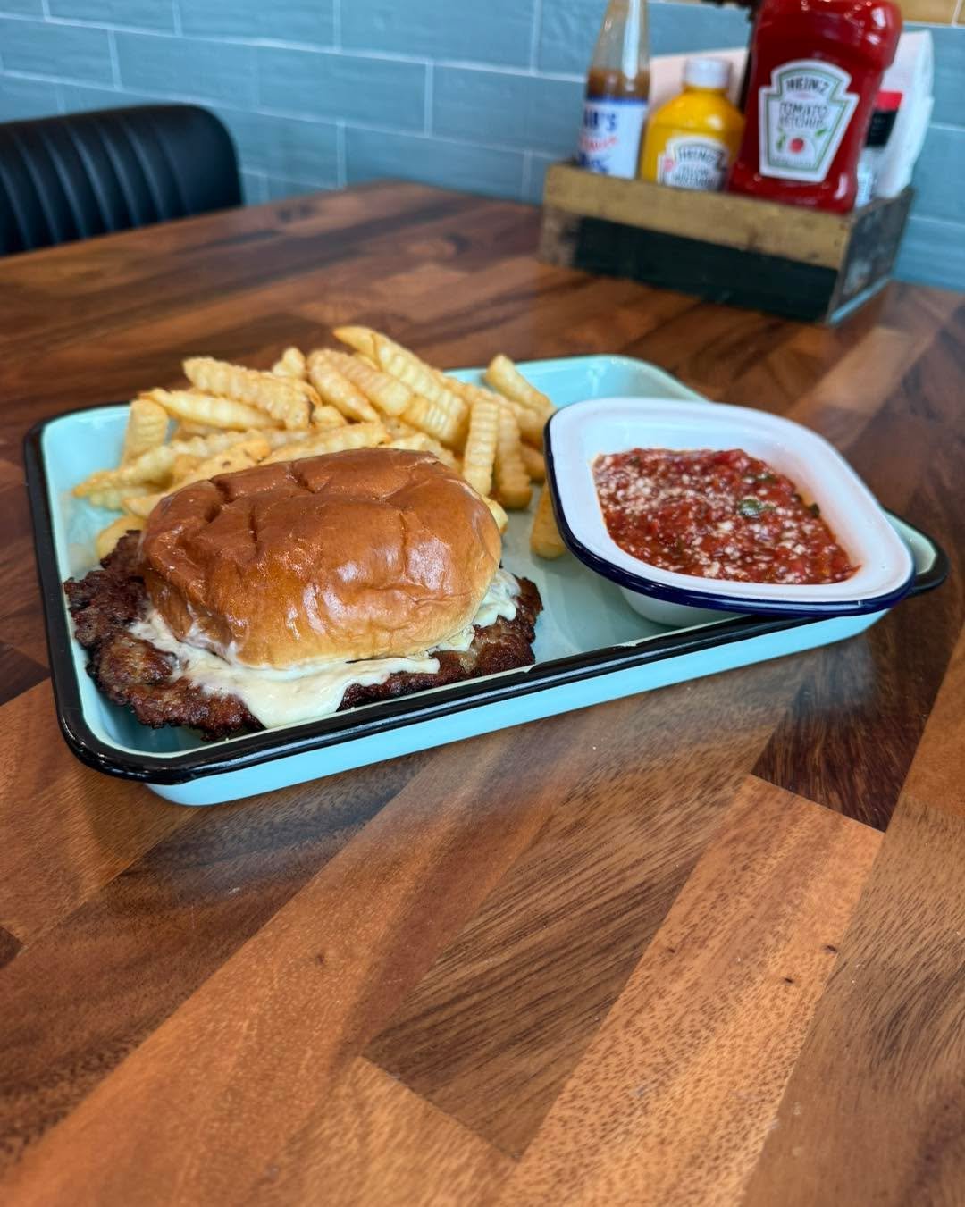 🍔 HAVE YOU TRIED OUR SEPTEMBER BURGER OF THE MONTH YET?! 🍔

If not&hellip; what are you waiting for?! 😋

Meet the MEATBALL SMASH 🇮🇹🔥 &mdash; an Italian-style meatball smashed and seared on the grill, topped with creamy garlic aioli, melted prov
