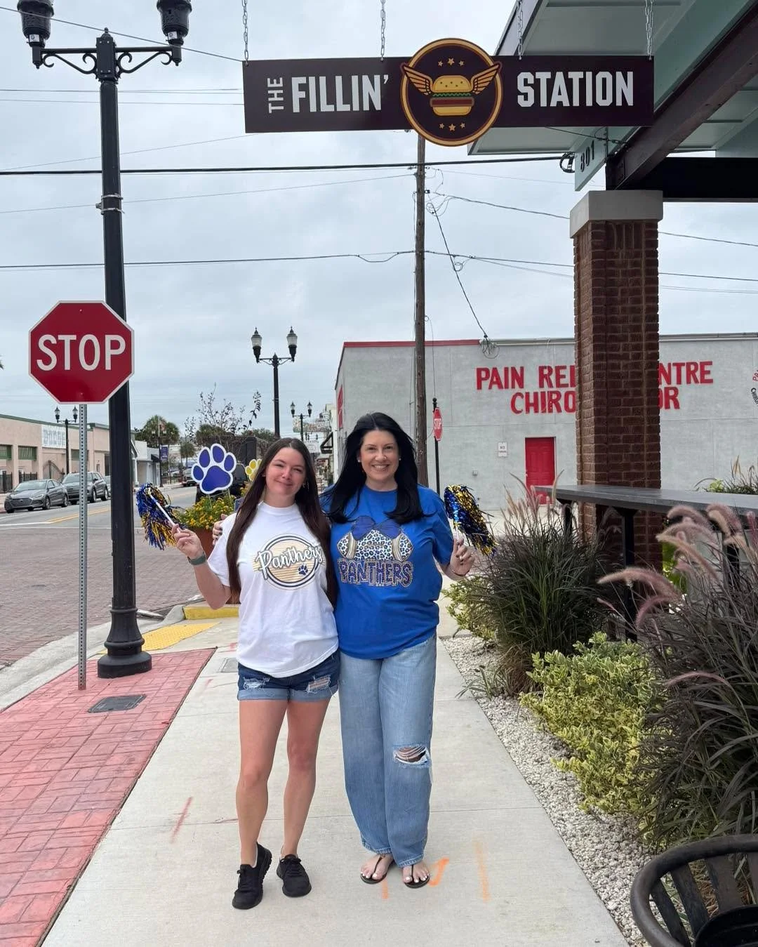 🎉 PALATKA HOMECOMING WEEKEND STARTS HERE! 🏈💙❤️

Heading to the Palatka High School Homecoming Parade tonight? Keep the fun going afterward and come see us at The Fillin&rsquo; Station! 🍔🍻

Then make your plans to come back Saturday night because
