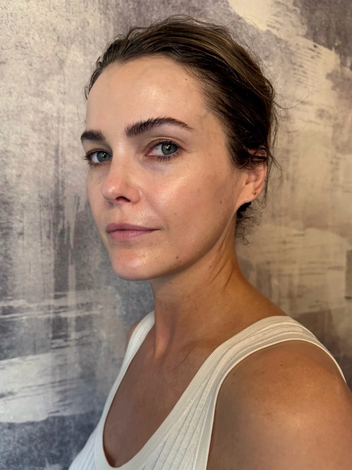 Congratulations to #KeriRussell on her well deserved @actorawards win!

When it came time to prep Keri&rsquo;s skin for the Actor Awards, I knew the nourishing ingredients of @thewhoo_us&rsquo; Imperial Youth line would deliver that award-winning glo