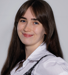 Elizabeth Jeffries, Lizzy, a teacher for musical theatre and drama for high school students